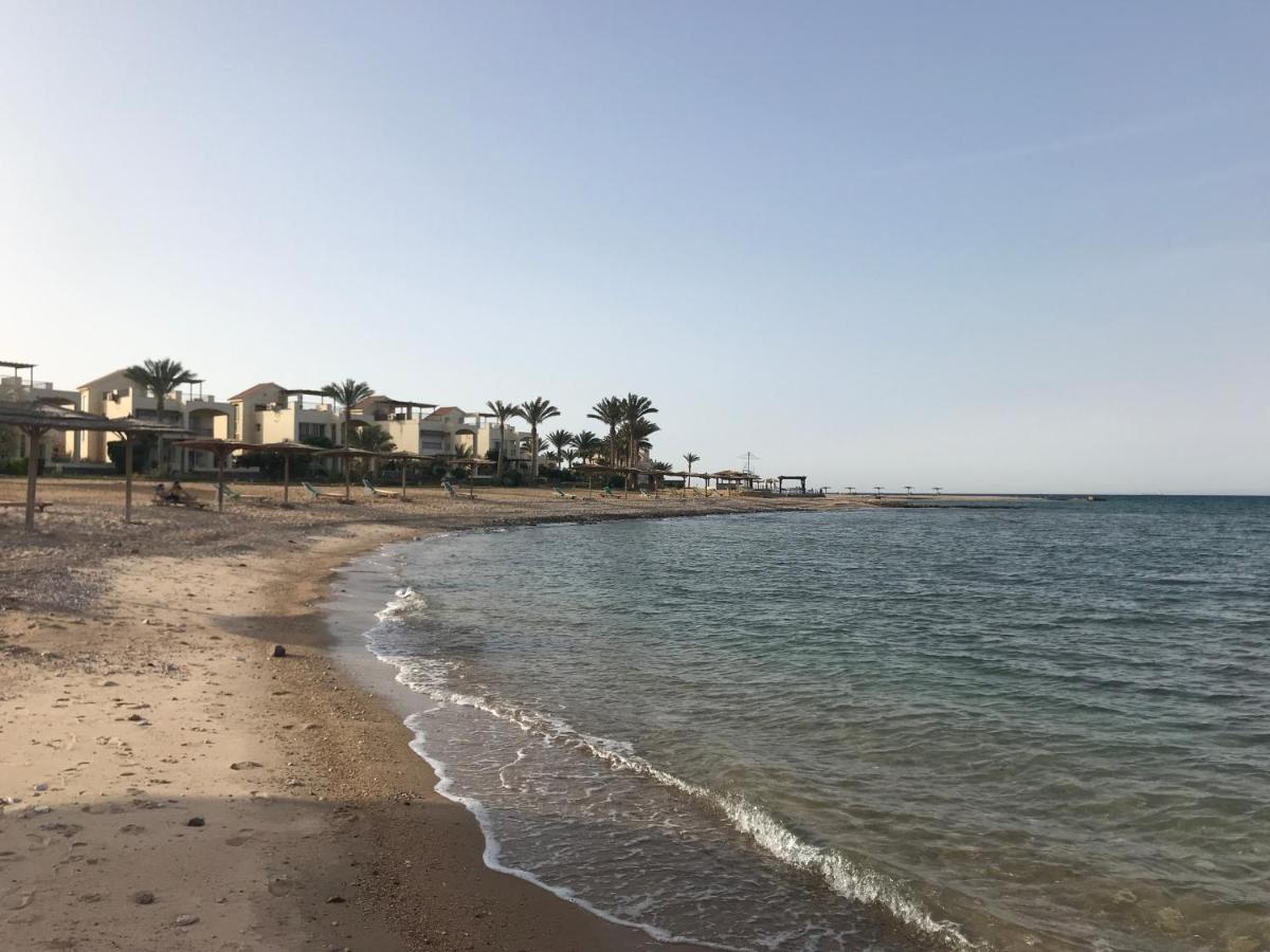 With Roof At Laguna Bay- Ain Sokhna - شالية غرفتين مكيف بالكامل بالرووف قرية لاجونا باي - العين السخنة *