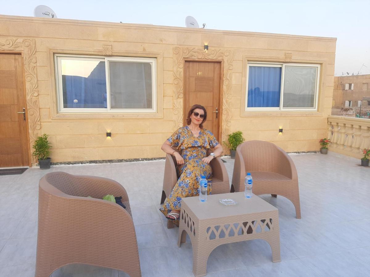 Tamara Pyramids View Gasthof
