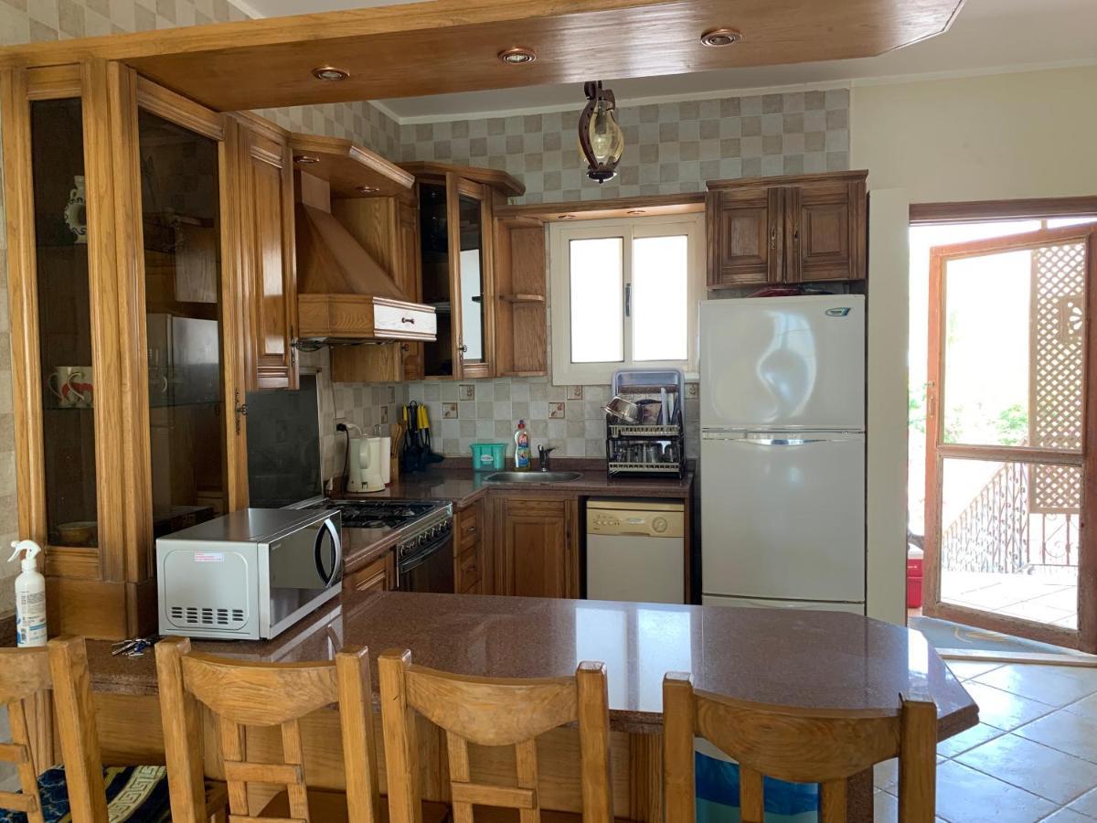 Daire With Roof At Laguna Bay- Ain Sokhna - شالية غرفتين مكيف بالكامل بالرووف قرية لاجونا باي - العين السخنة