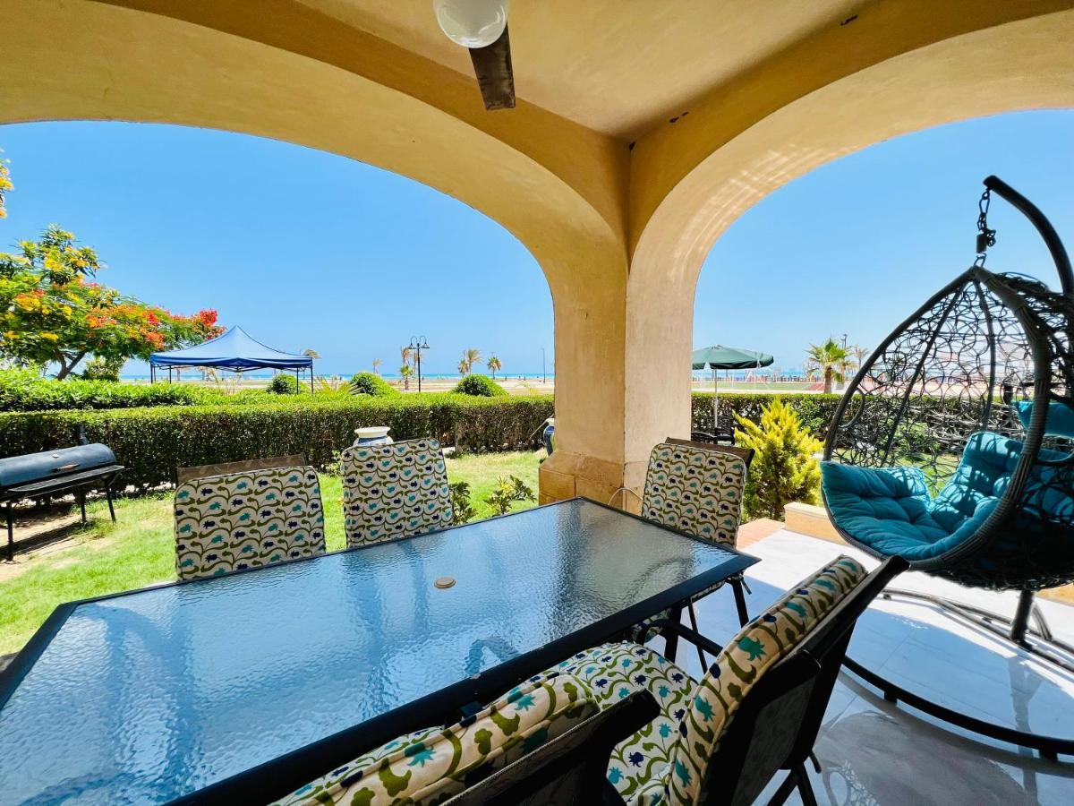 Lazorde Beachfront Experience *