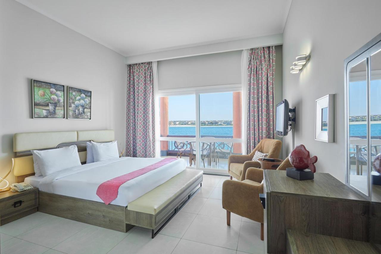Resort Golden Ocean Marina