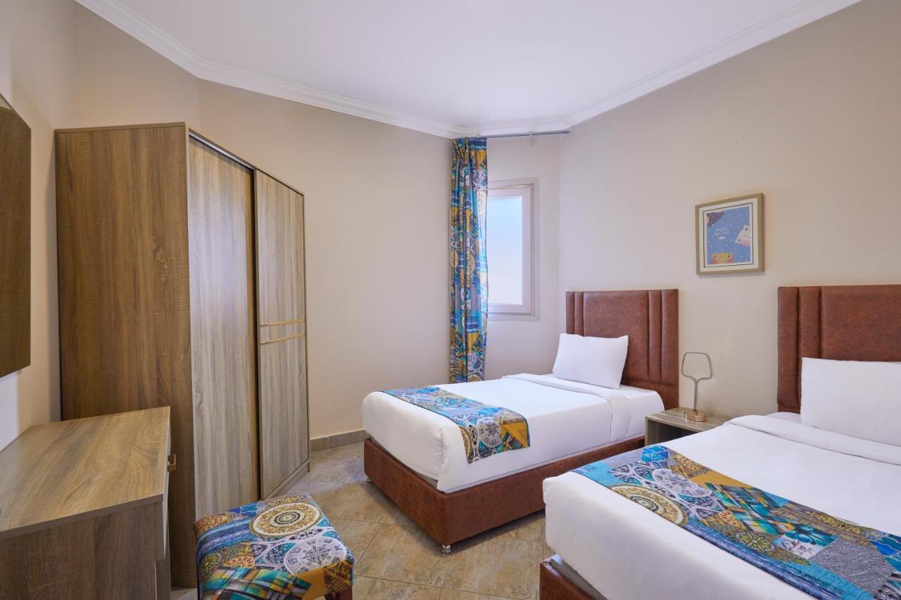 Golden Ocean Marina 5*