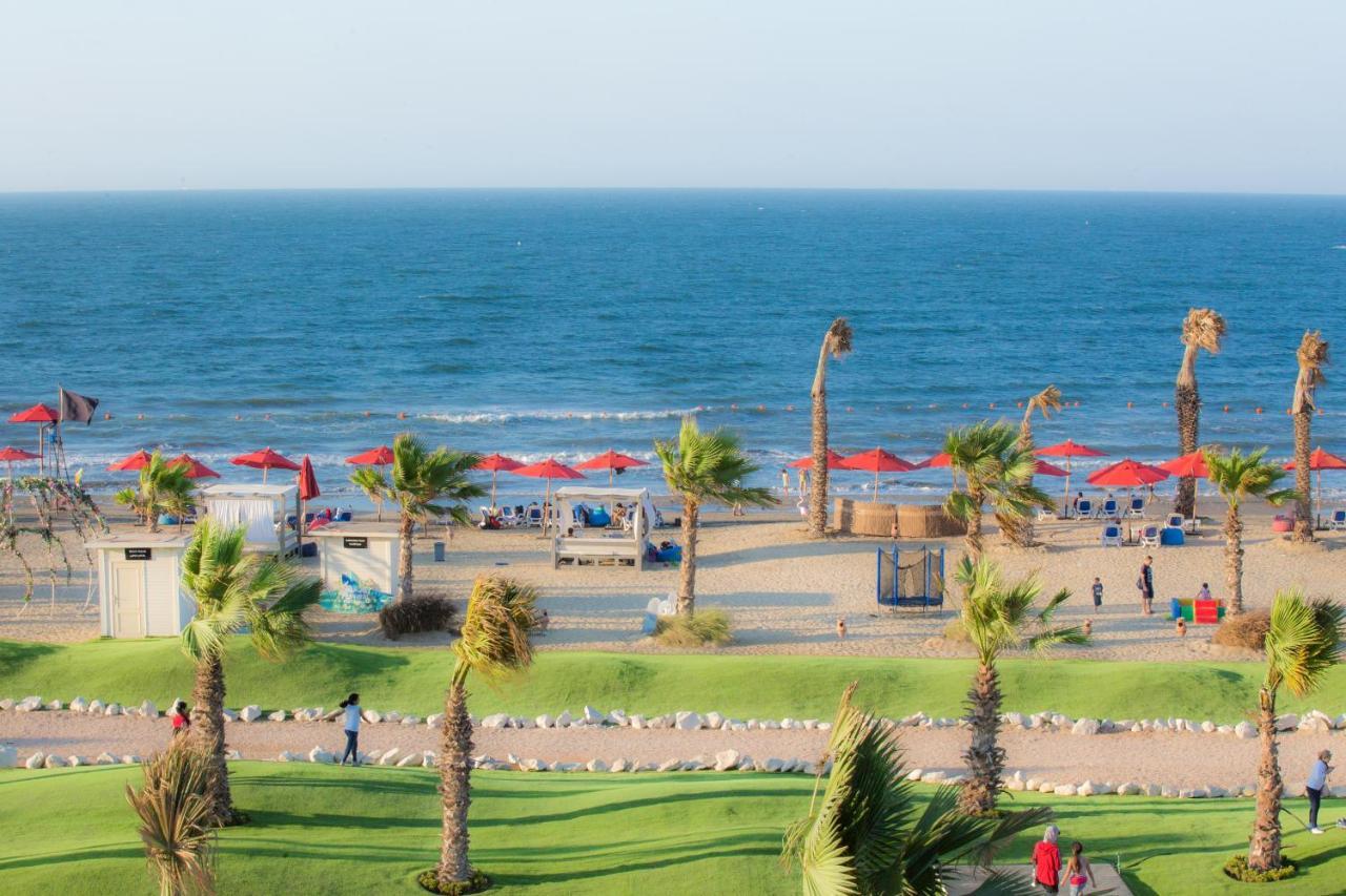 Hotel & 5*
