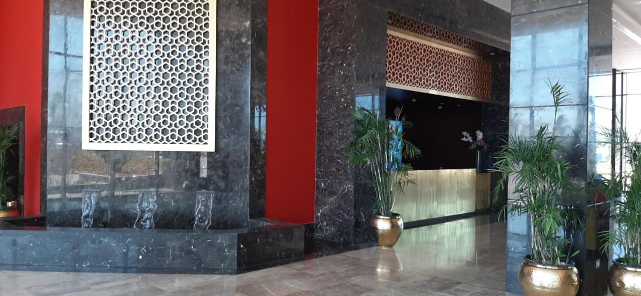 & Hotel Port Said