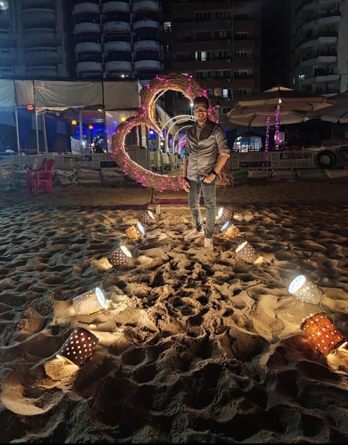 مكيفة ميامي ع البحر مباشرةً * Alexandria
