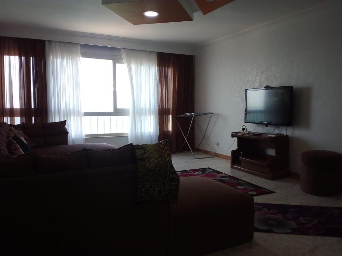 3 Gleem Seaview *