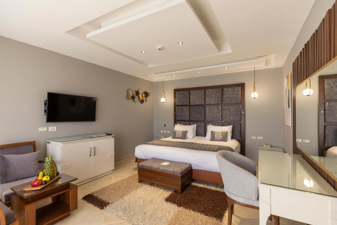 Sunrise Crystal Bay -grand Select (adults Only) Resort Hurghada