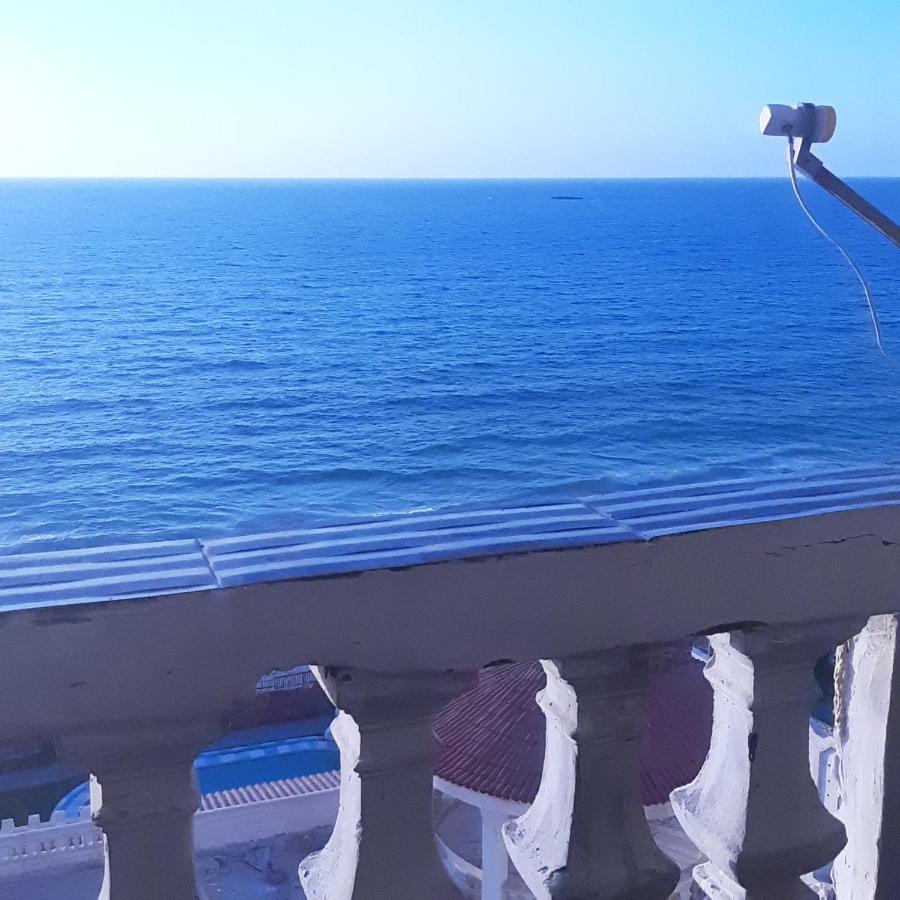 Apartamento Panorama Sea View Apartment: Coast Getaway *