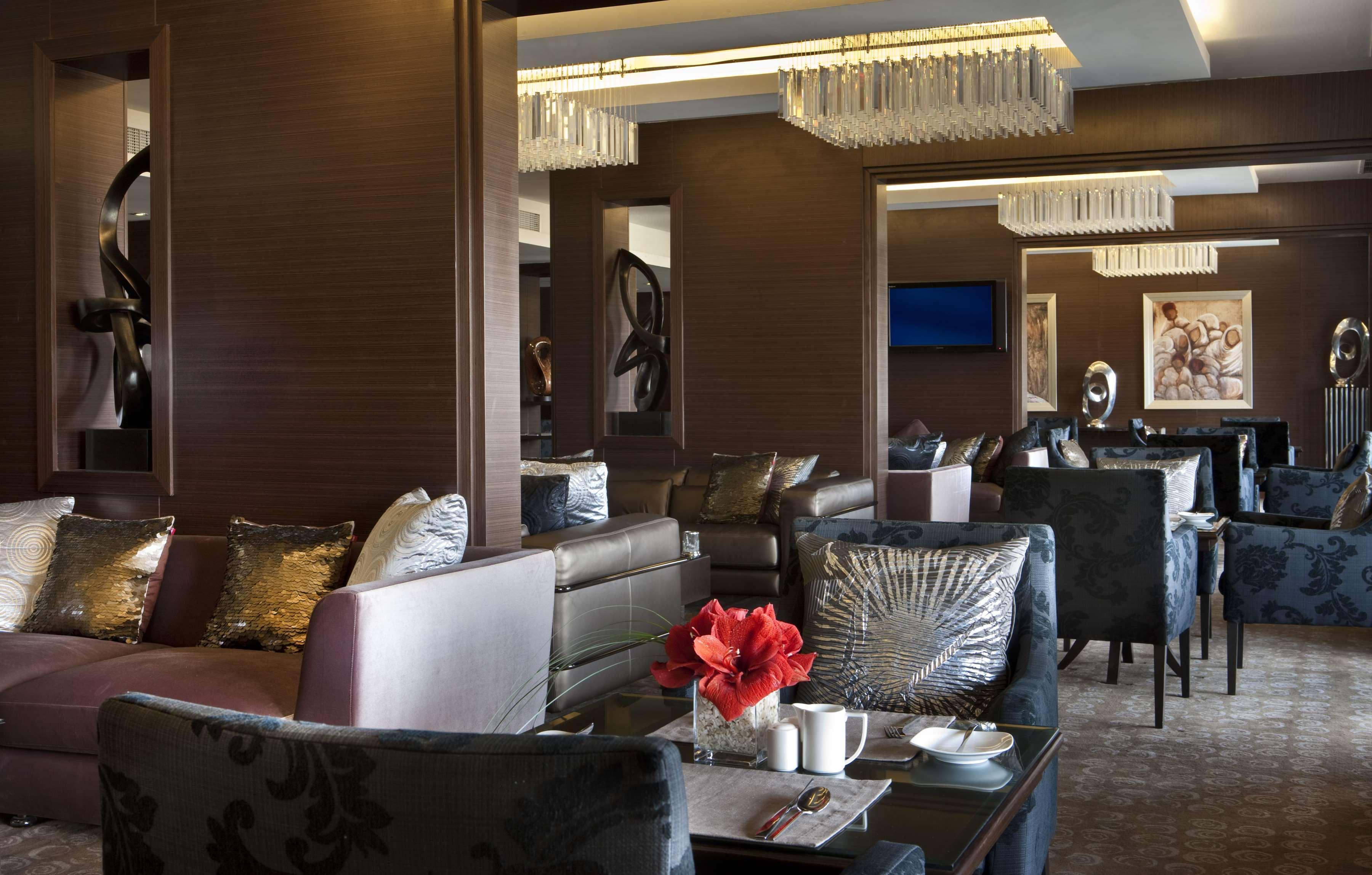 Hotel Dusit Thani Lakeview Cairo