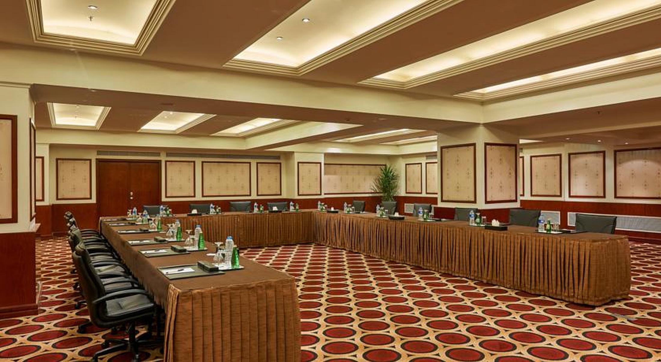 Hotel Safir Cairo 5*