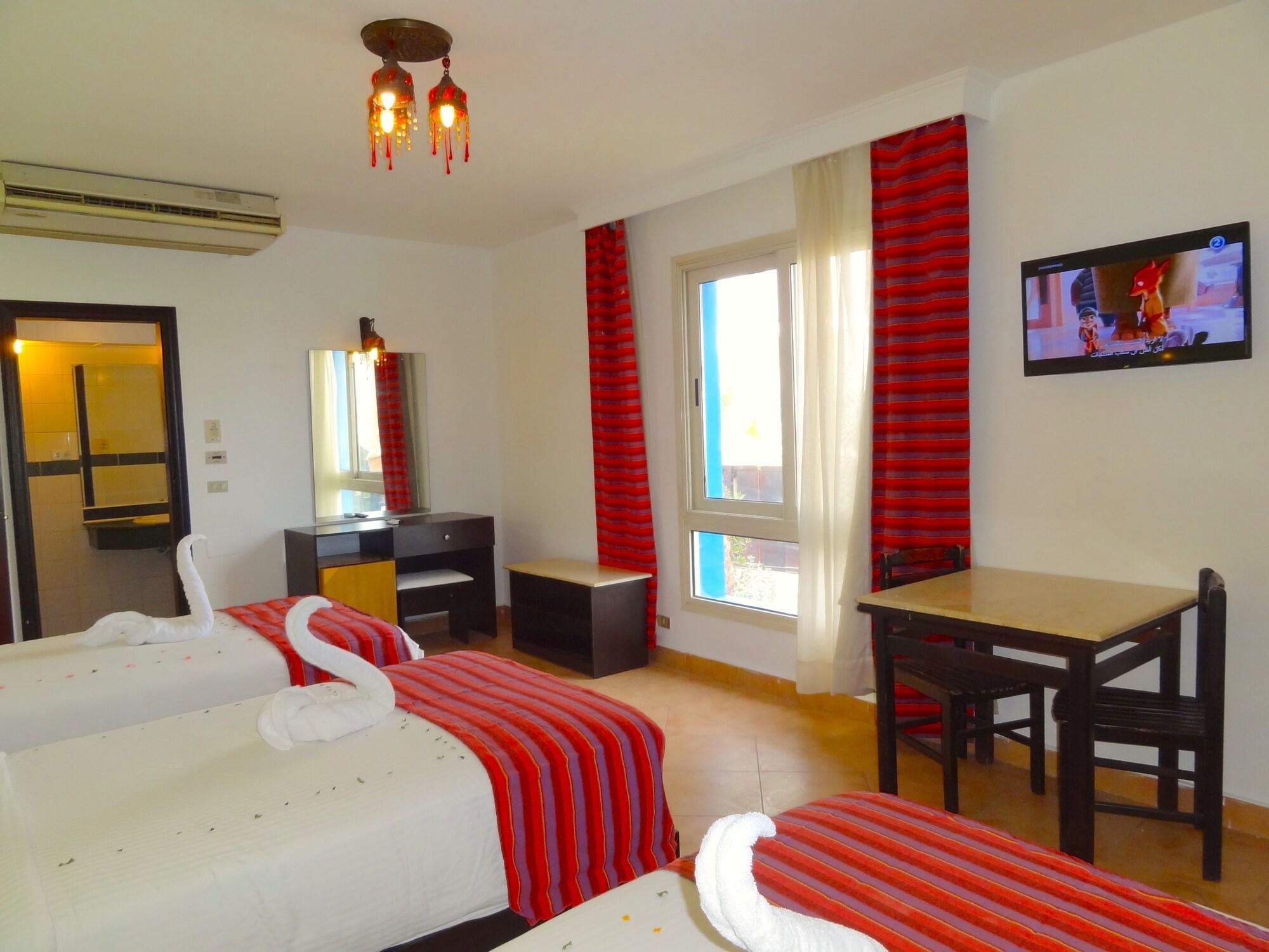 Resort Naama Blue