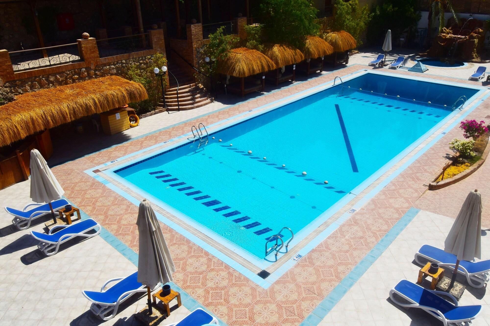 Naama Blue Sharm El Sheikk