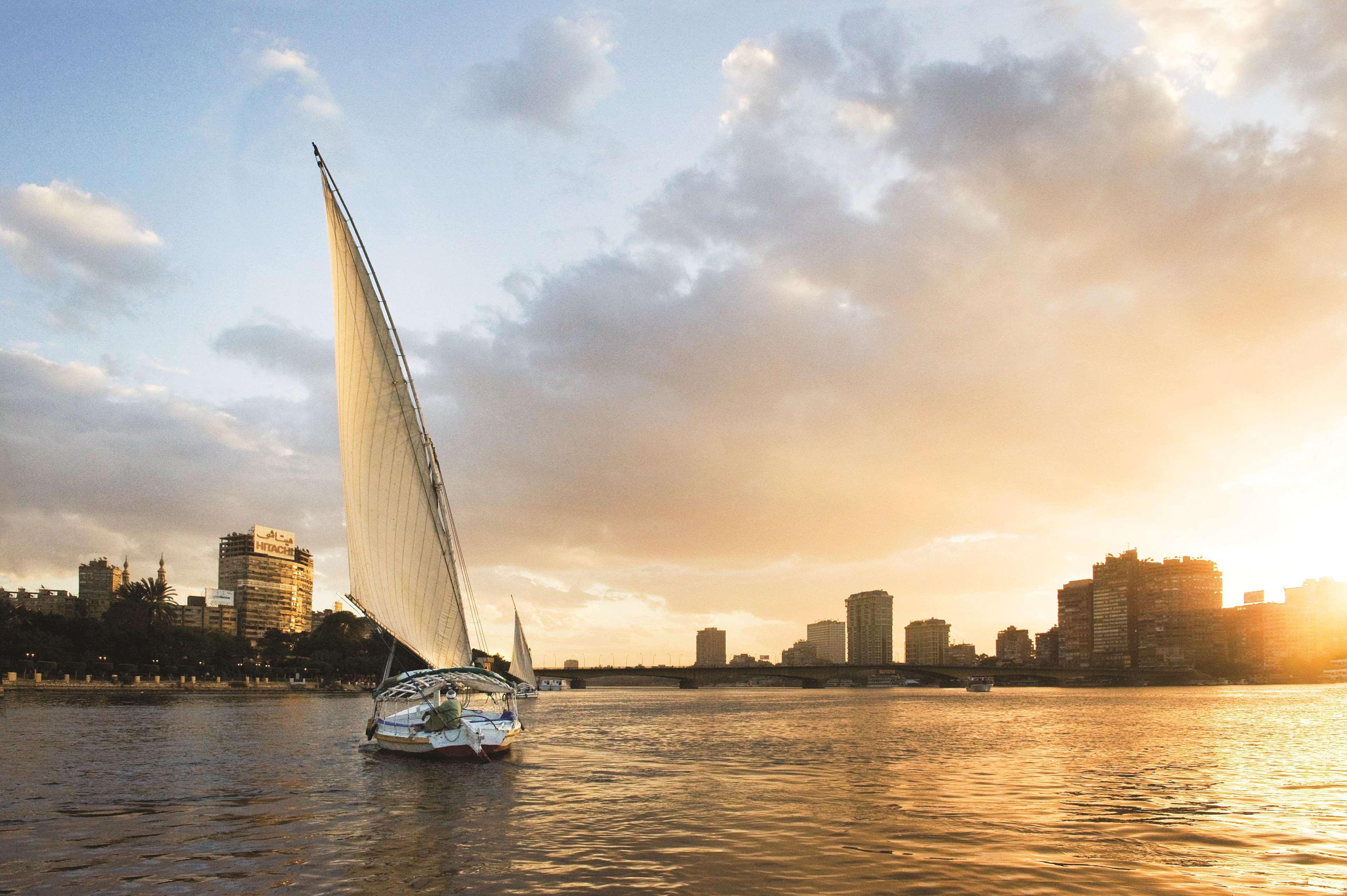 Fairmont Nile City Otel 5*