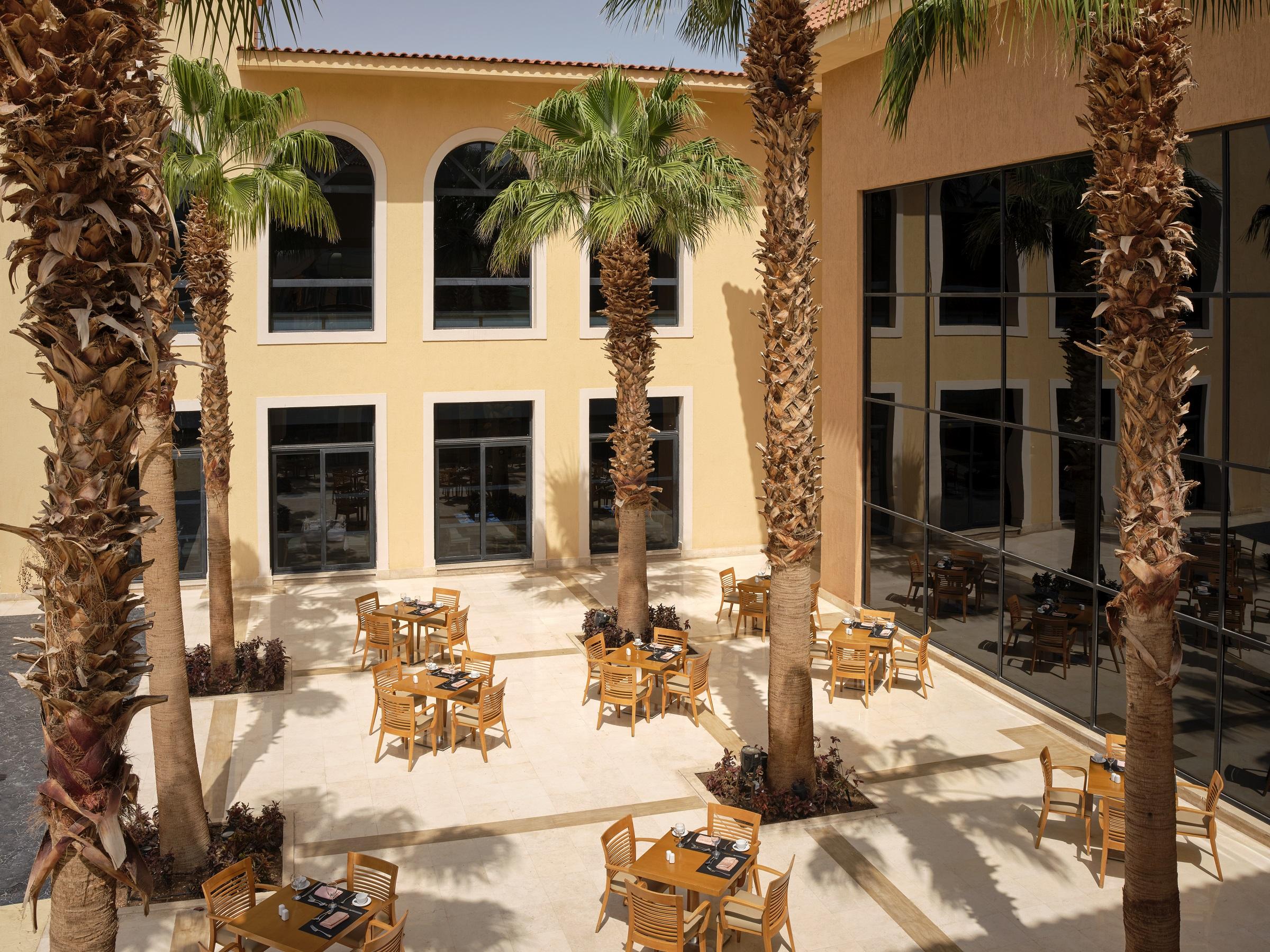 Hotel Coral Sea Aqua Club