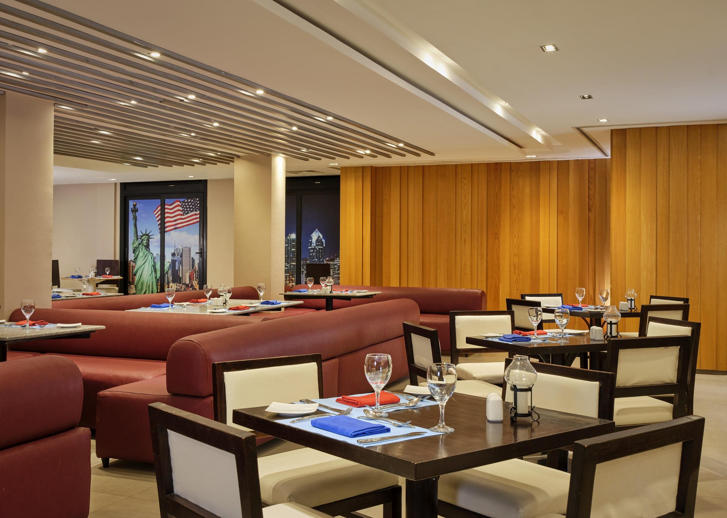 Coral Sea Aqua Club 4*