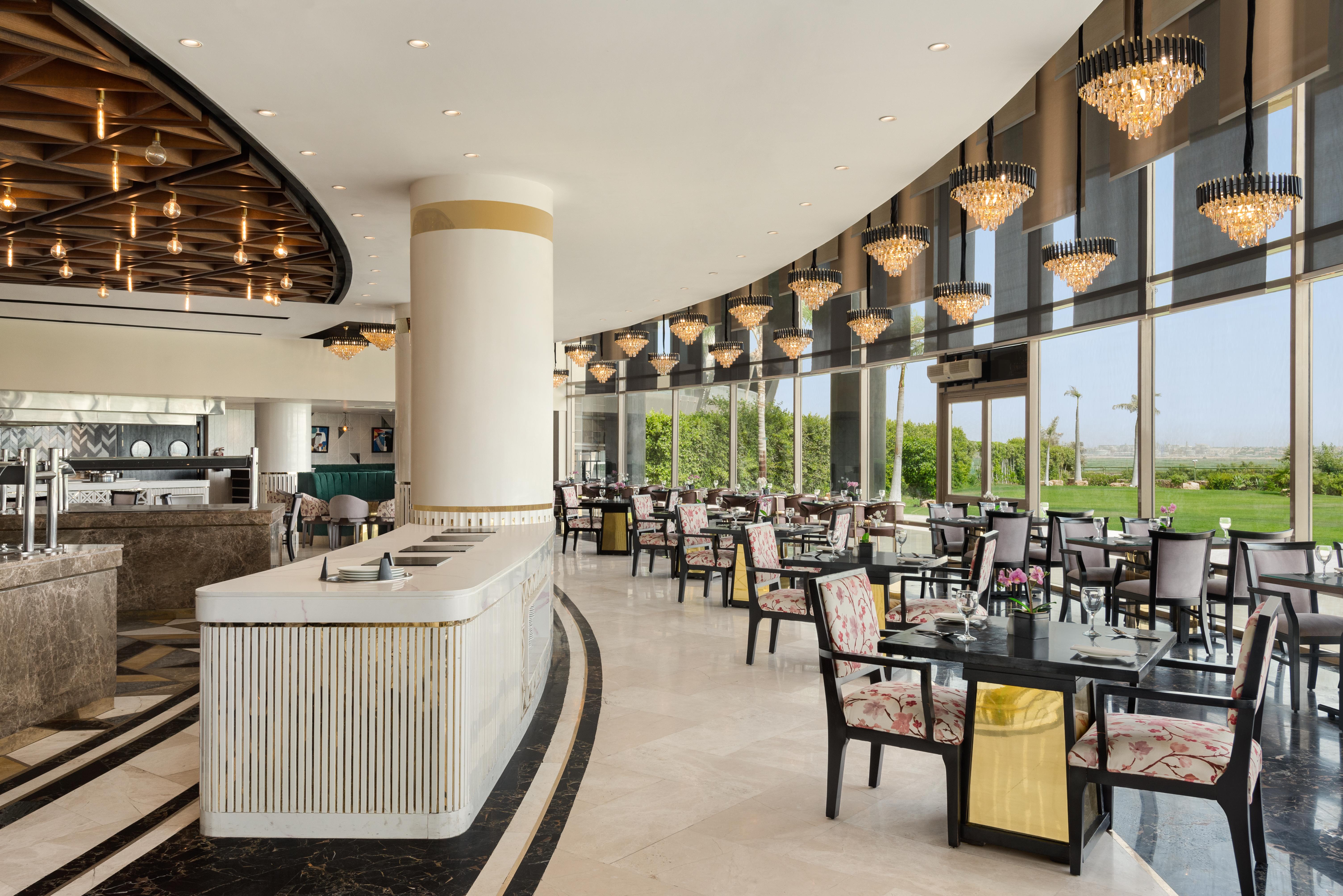 Radisson Blu & Convention Center,