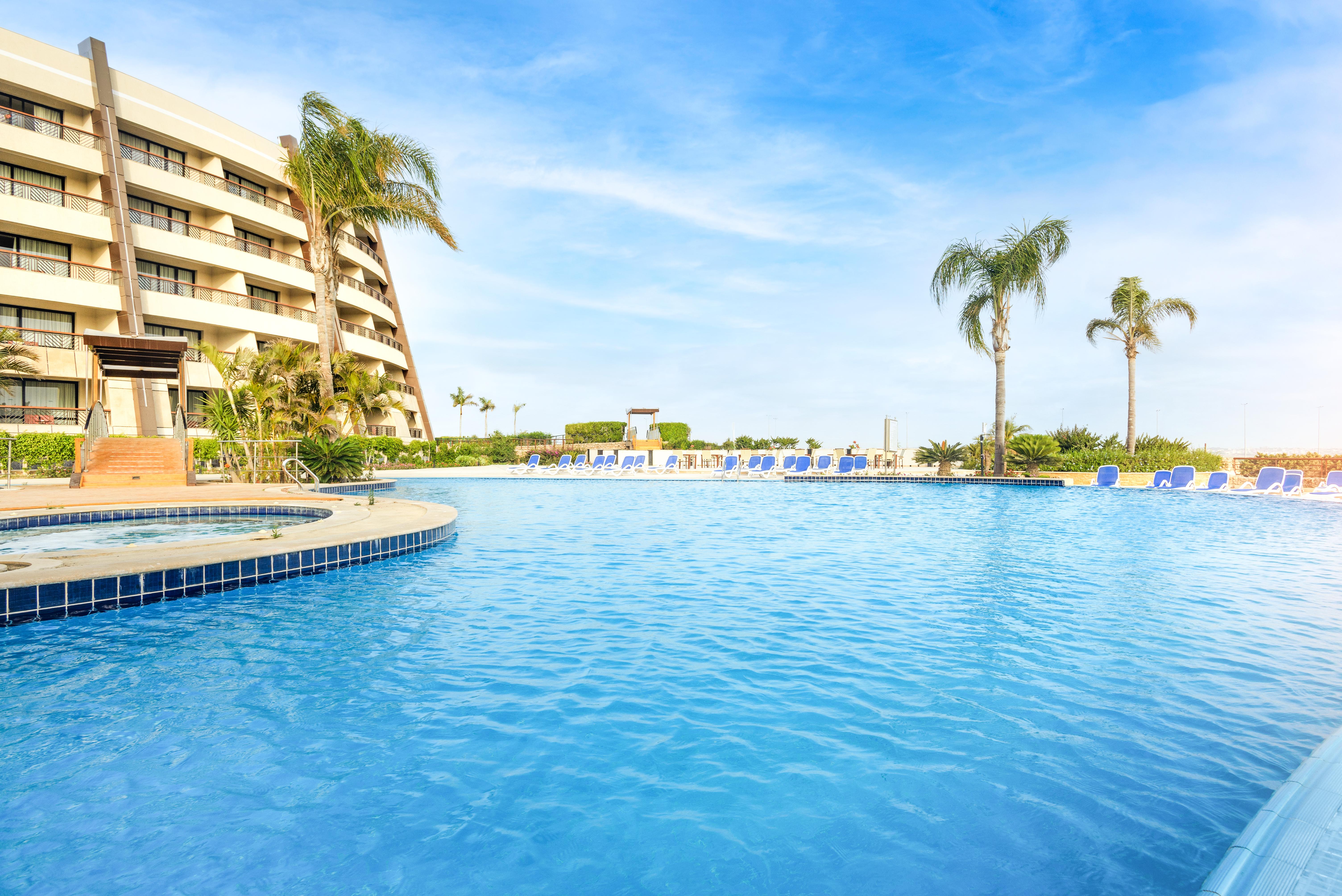 Radisson Blu & Convention Center,