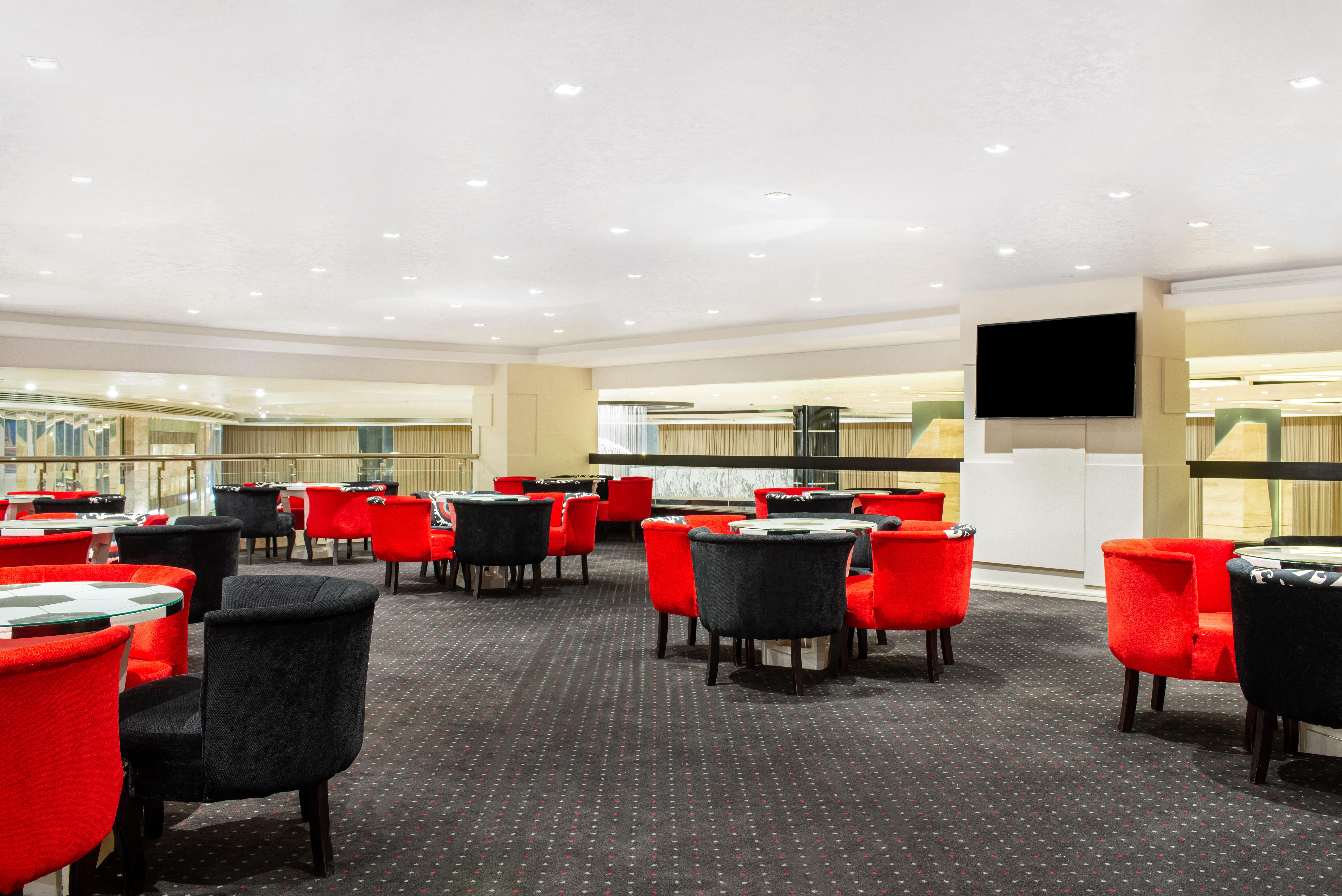 Hotel Radisson Blu & Convention Center,