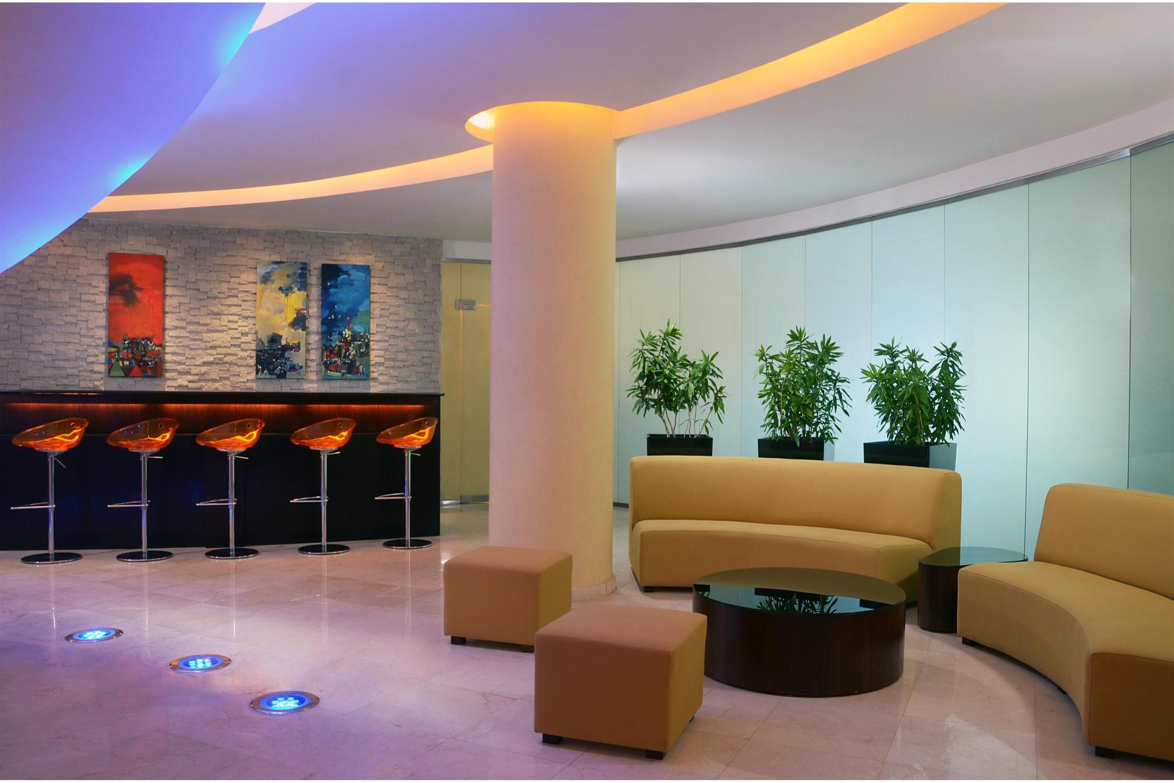 Le Meridien Pyramids & Spa Hotel