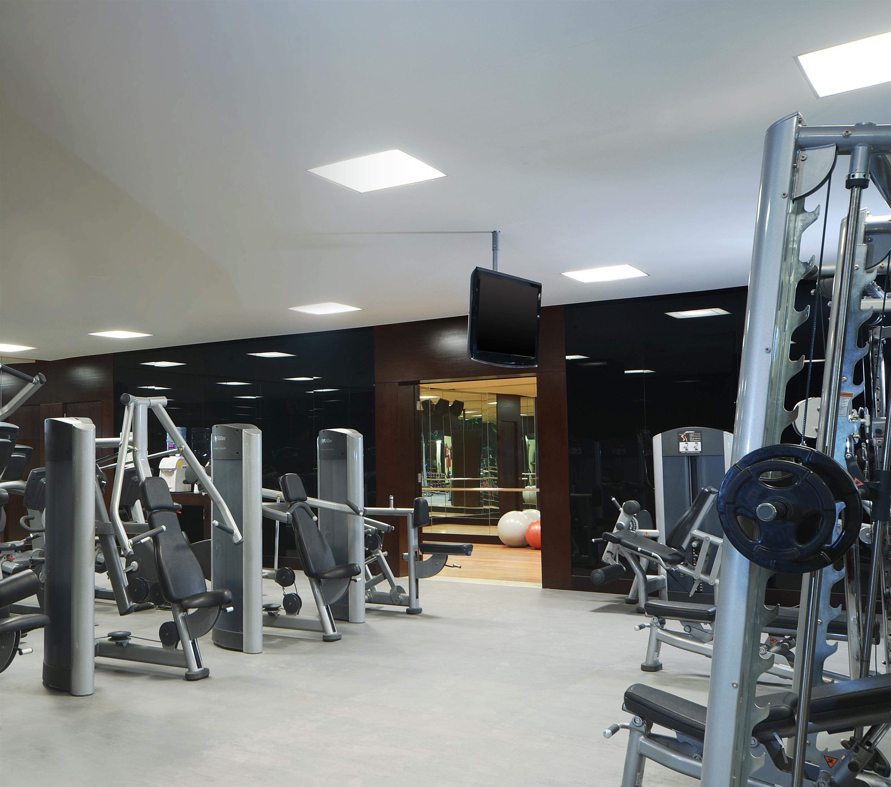Le Meridien Pyramids & Spa Hotel