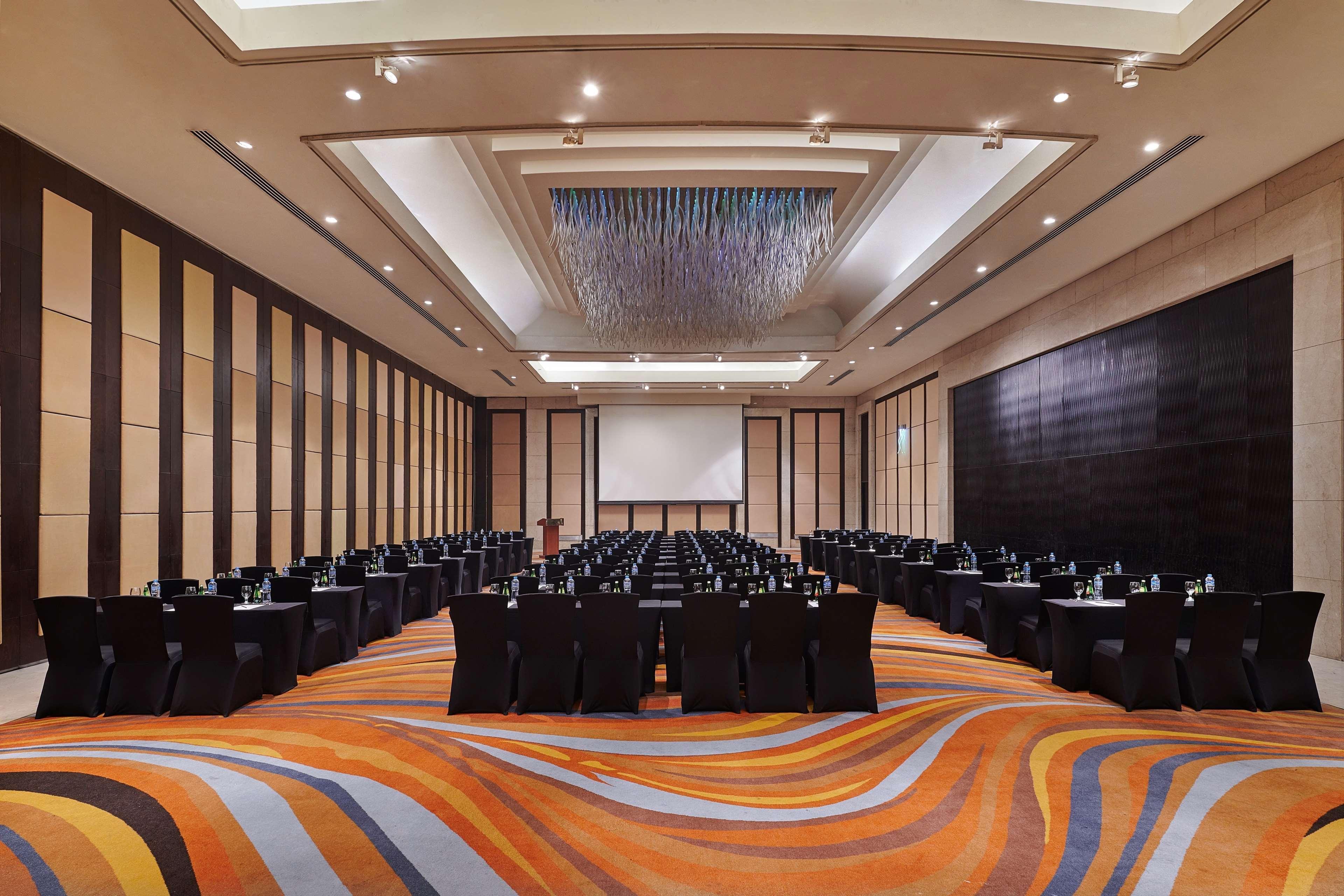 Otel Waldorf Astoria Heliopolis 5*
