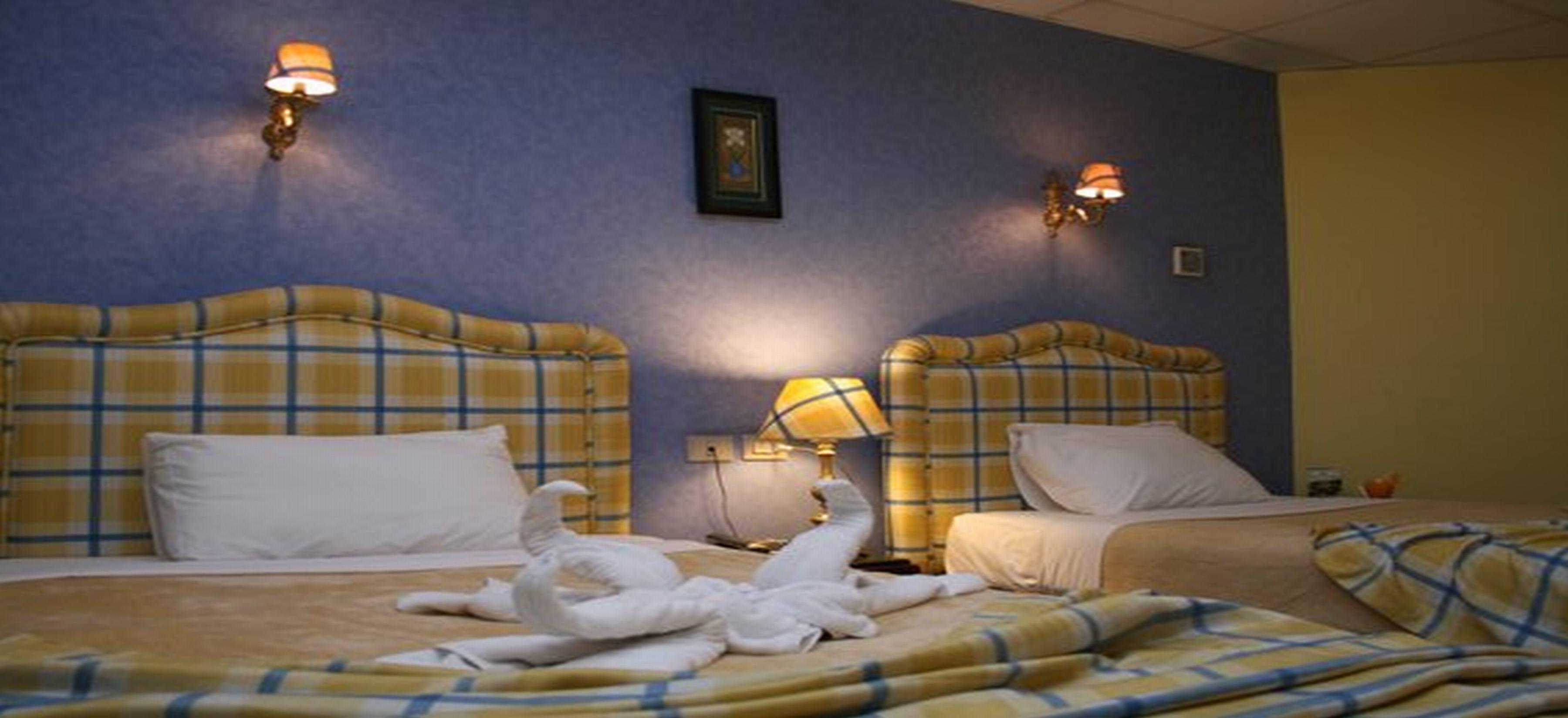 Holidays Express Hotel