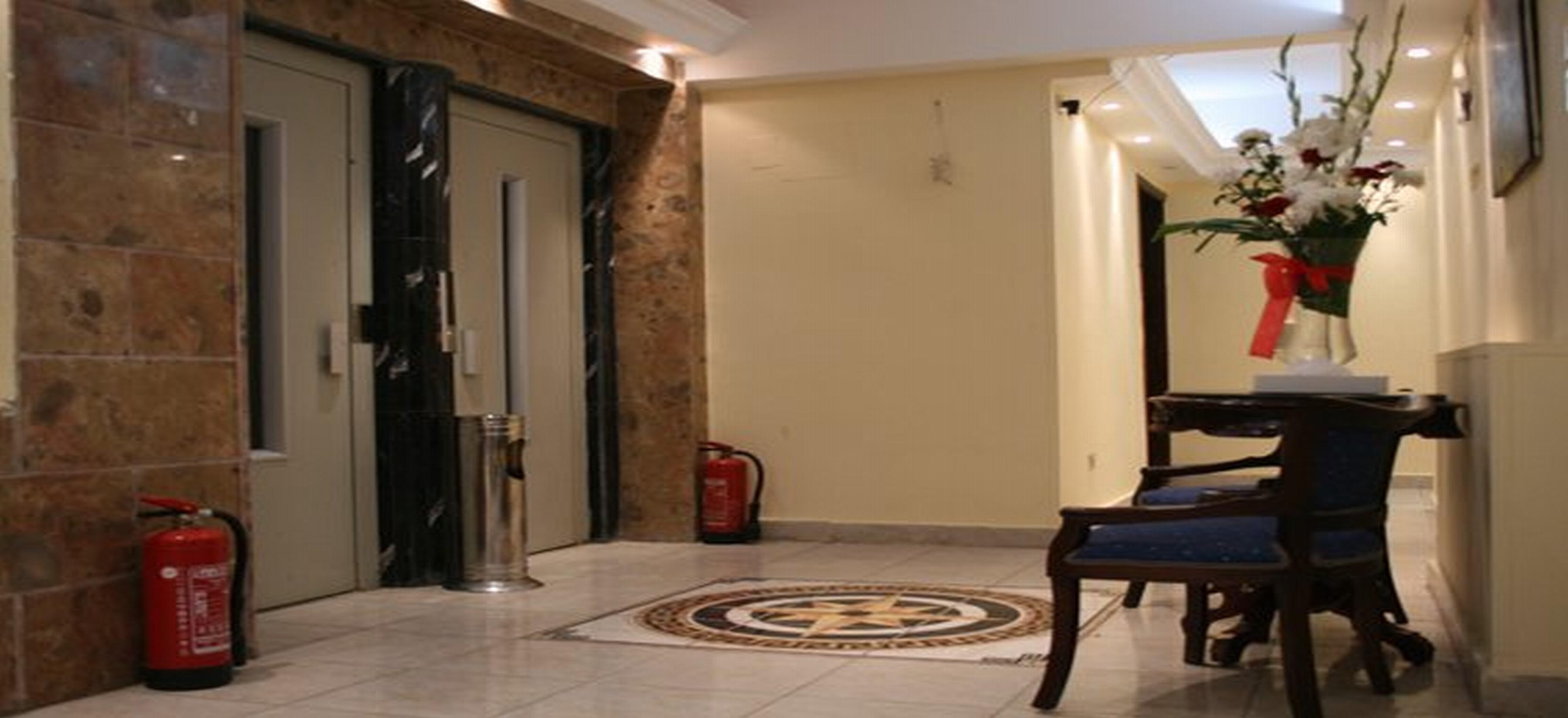 Hotel Holidays Express