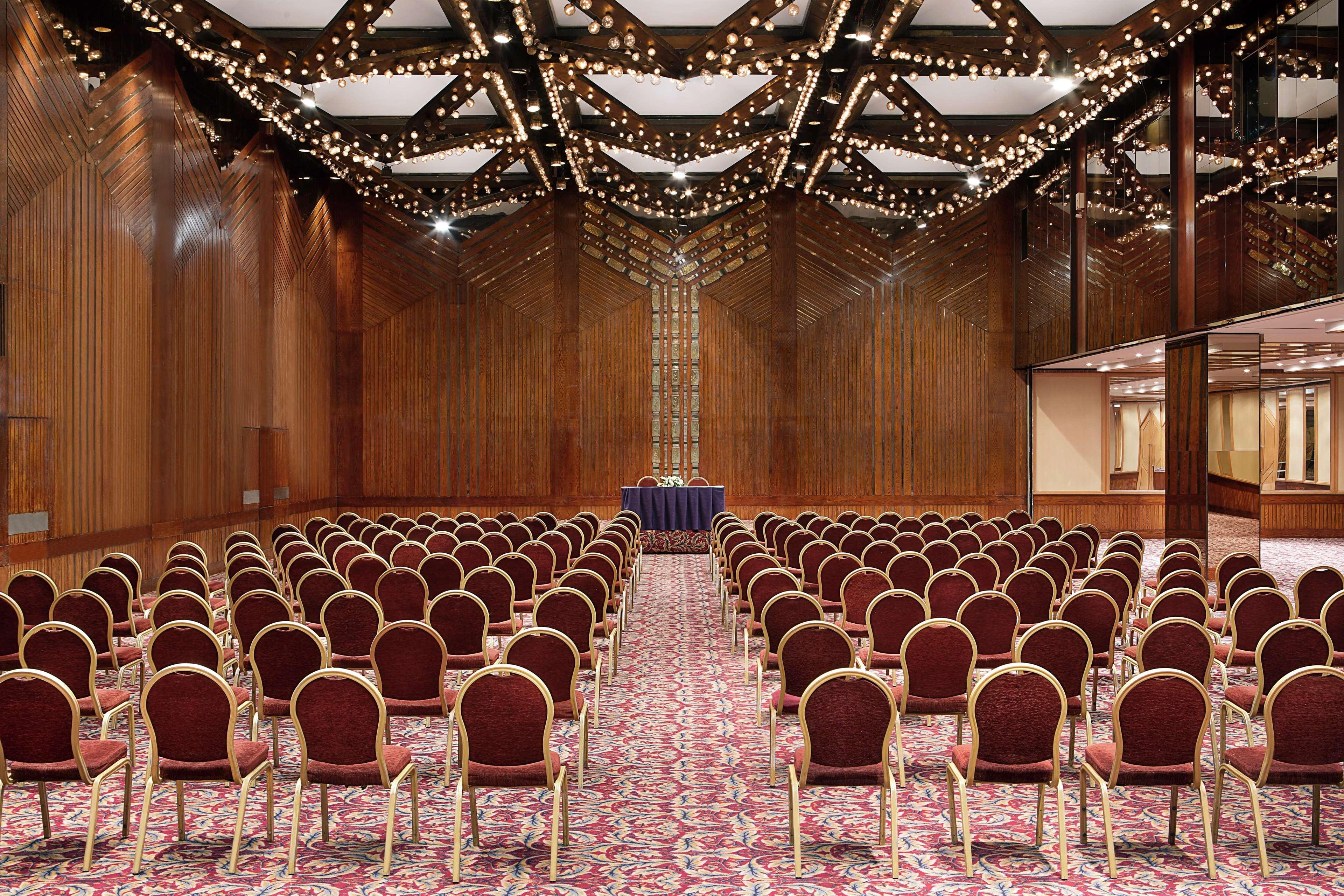 Ramses Hilton & Casino Otel