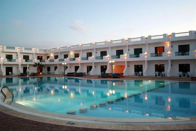 Hotel Cliff 2*