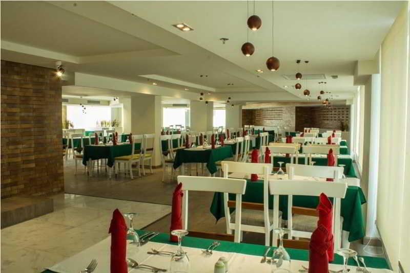 Resort Sharming - Couples And Families Only 4*