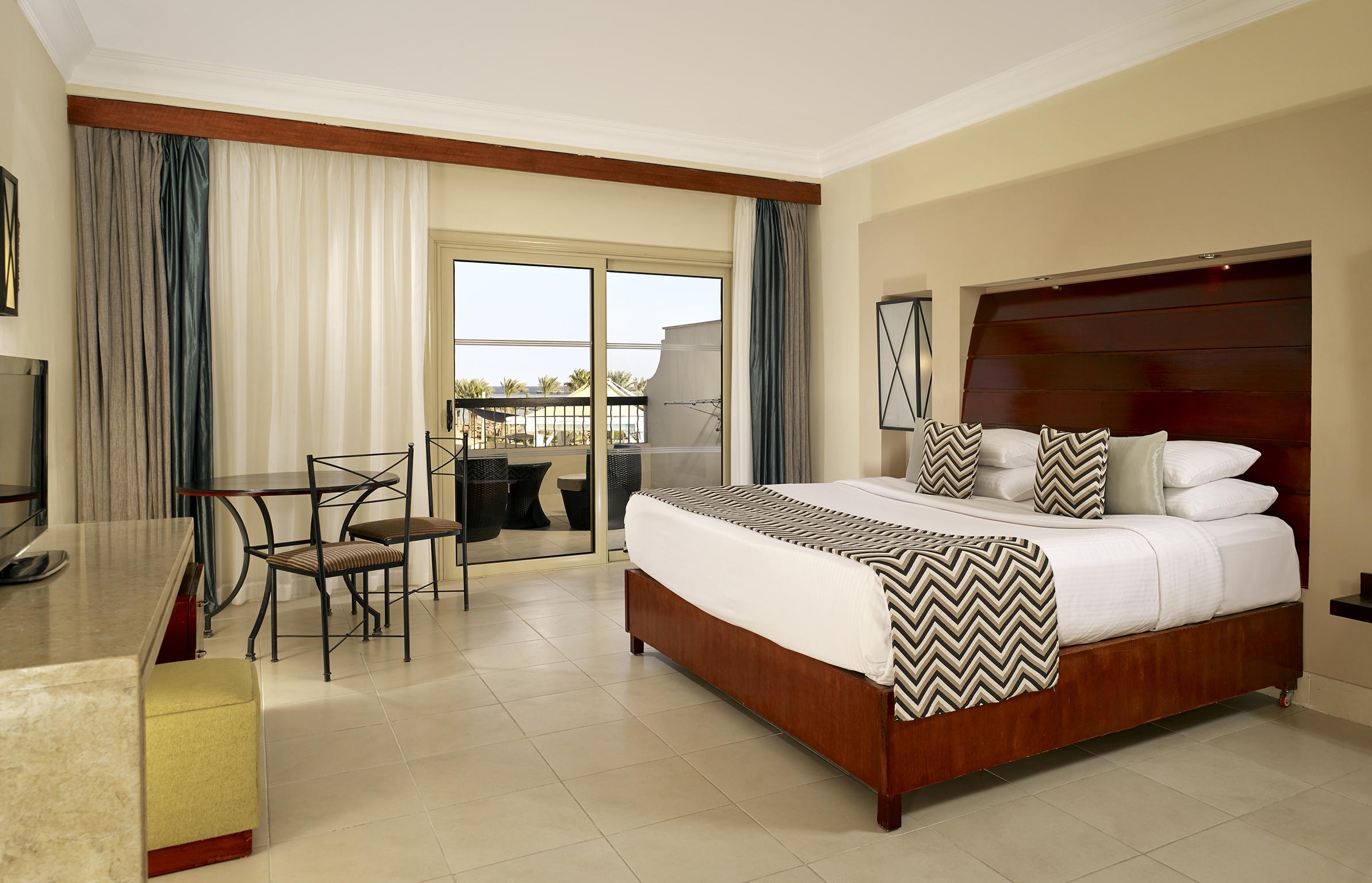 Coral Sea And Aqua Park Resort 5*
