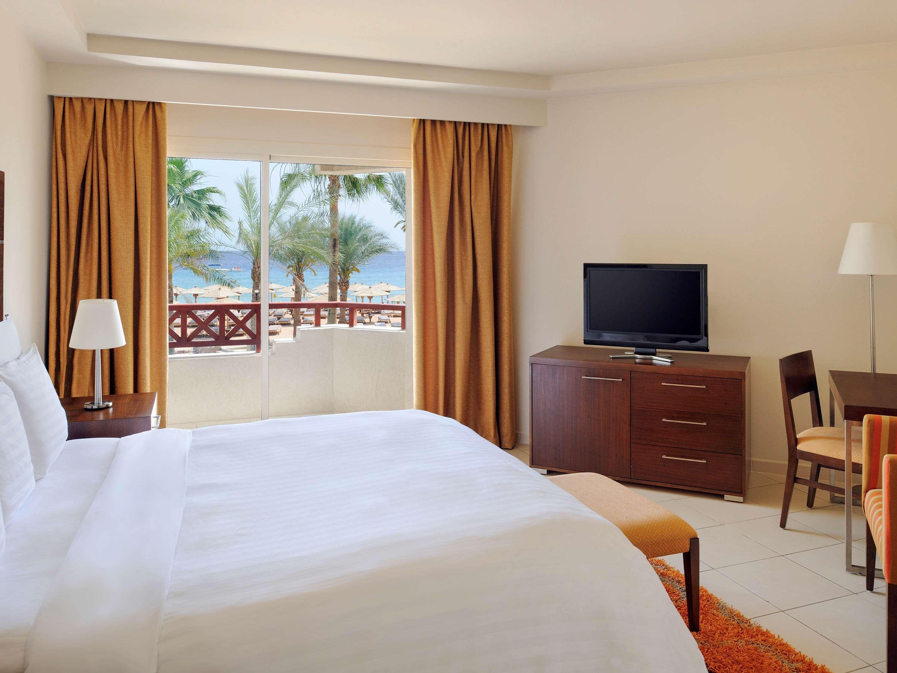 Naama Bay Promenade Managed By Accor Complex Sharm el-Sheikh