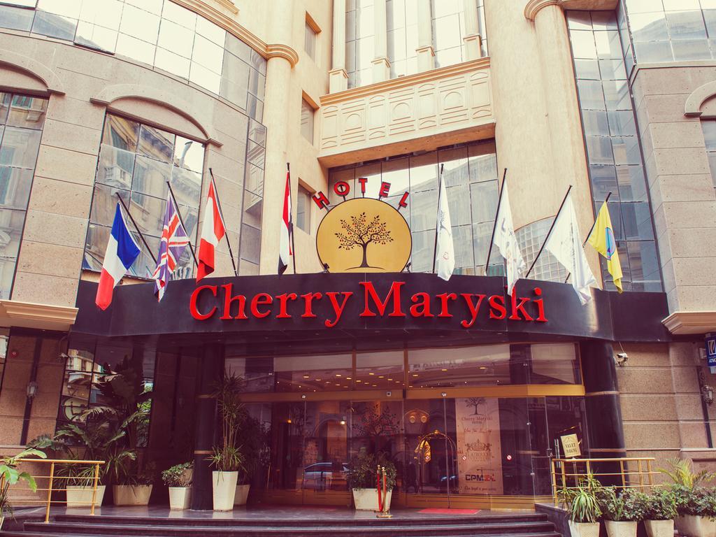 Cherry Maryski Hotel Alexandria