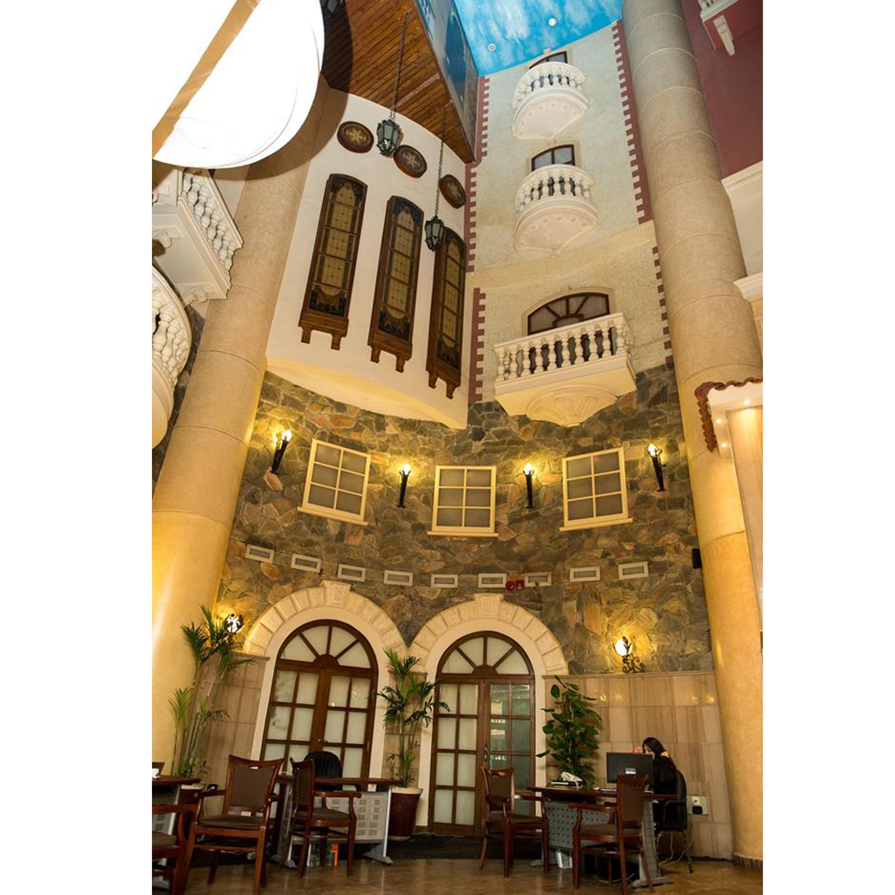 Cherry Maryski Hotel 4*