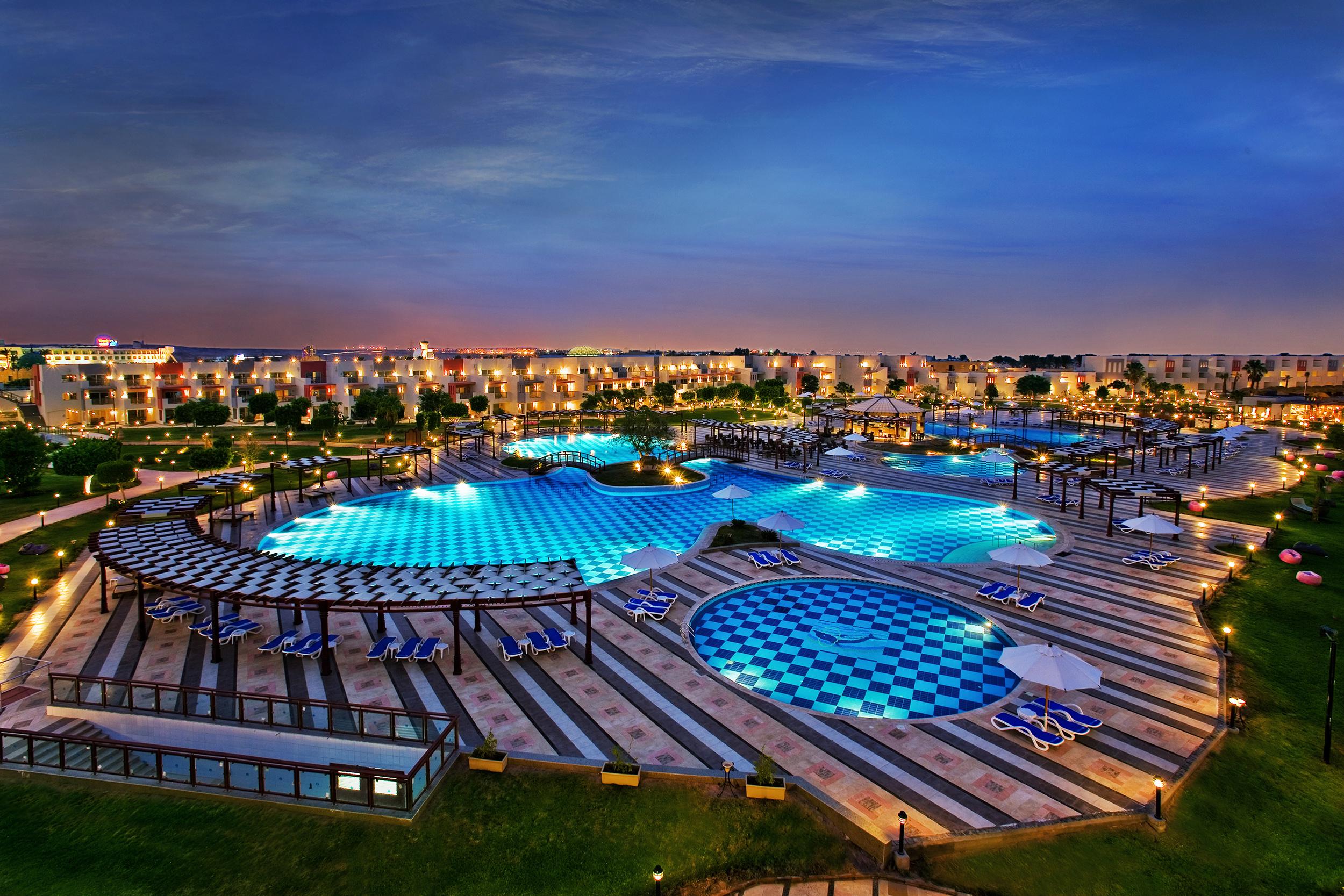 Sunrise Crystal Bay -grand Select (adults Only) Resort Hurghada
