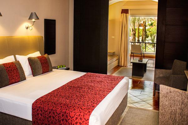 Jaz Makadina Resort 5*