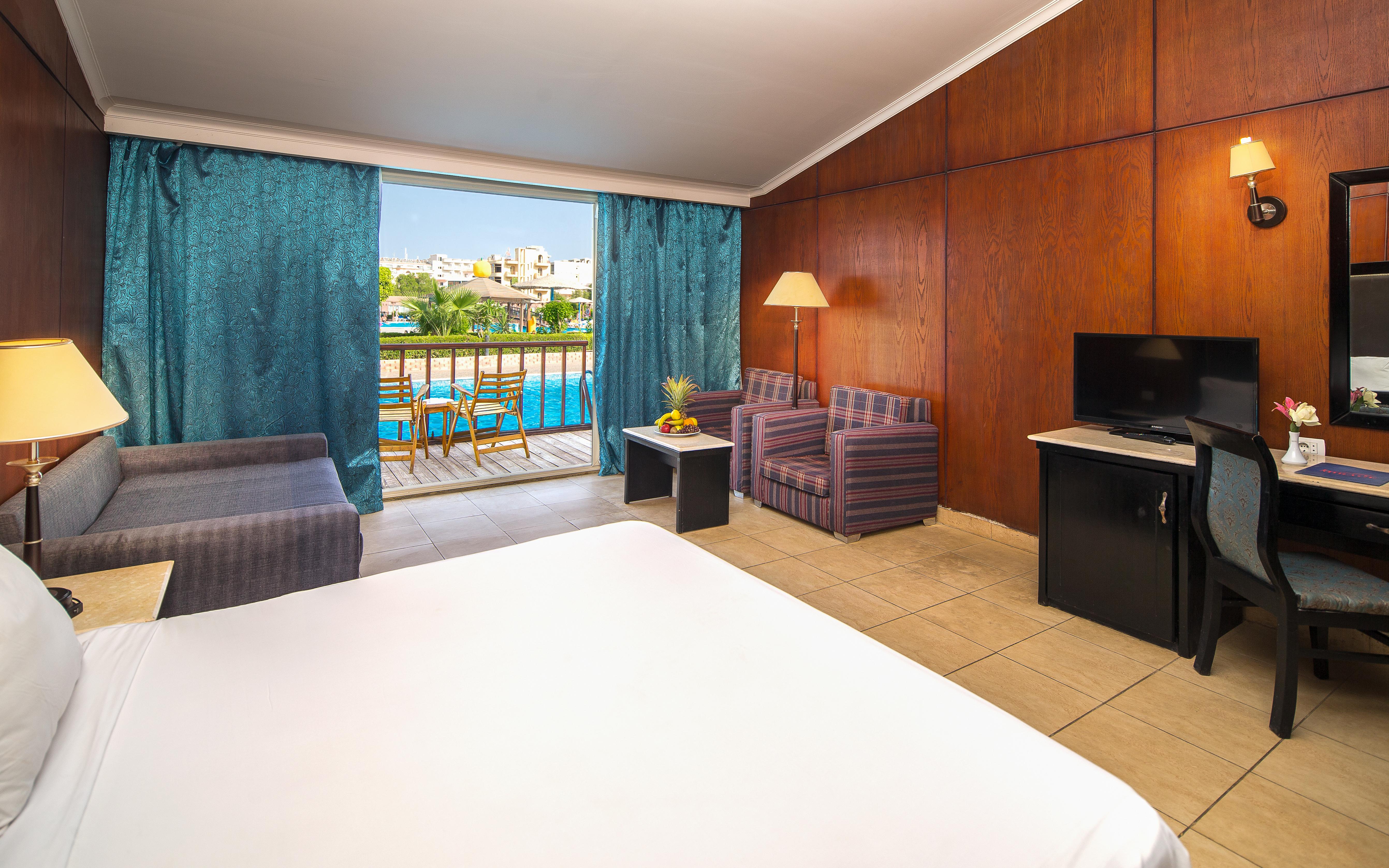 Hawaii Caesar Palace Aqua Park - Families And Couples Only Resort Hurghada