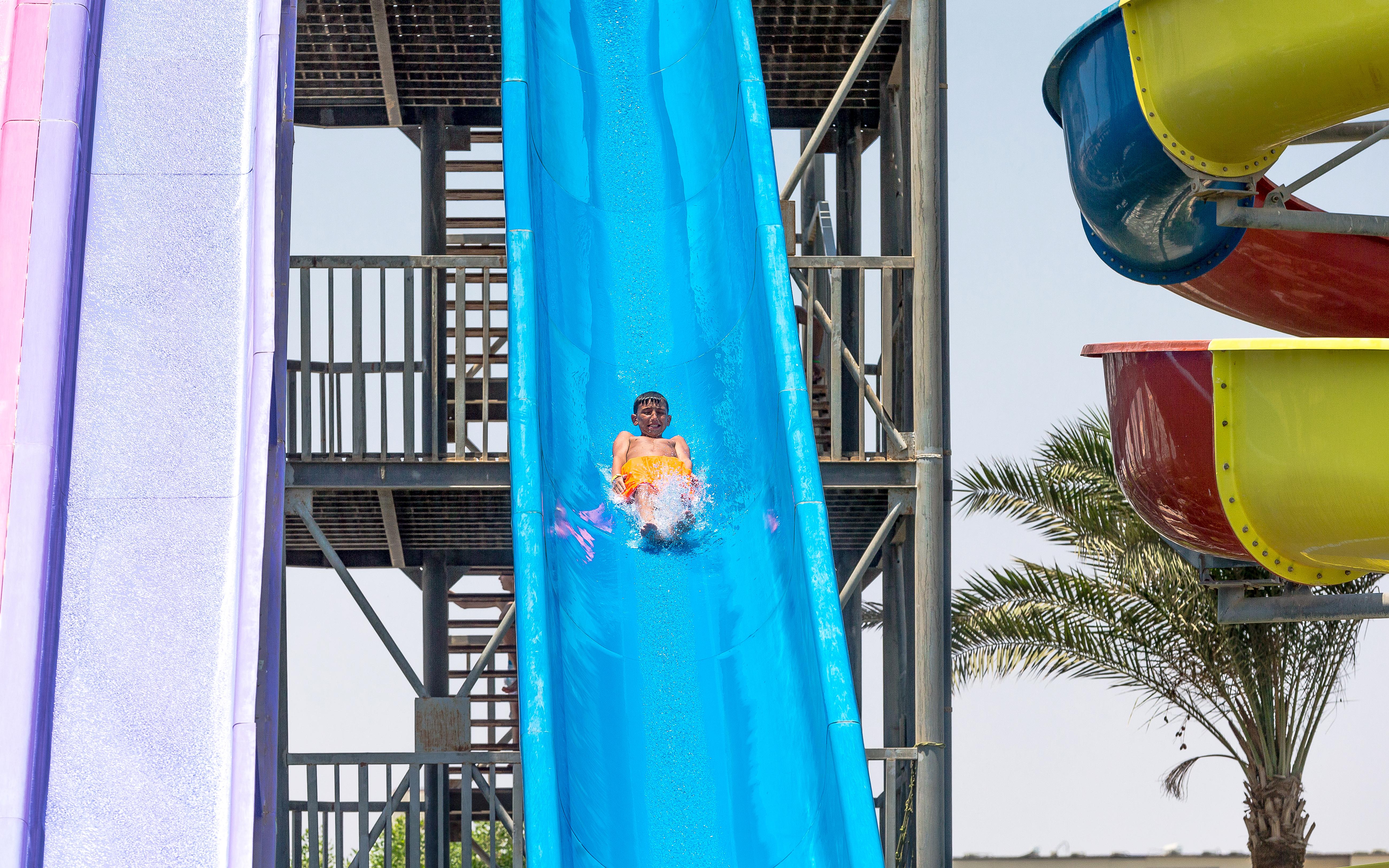 Resort Hawaii Caesar Palace Aqua Park - Families And Couples Only