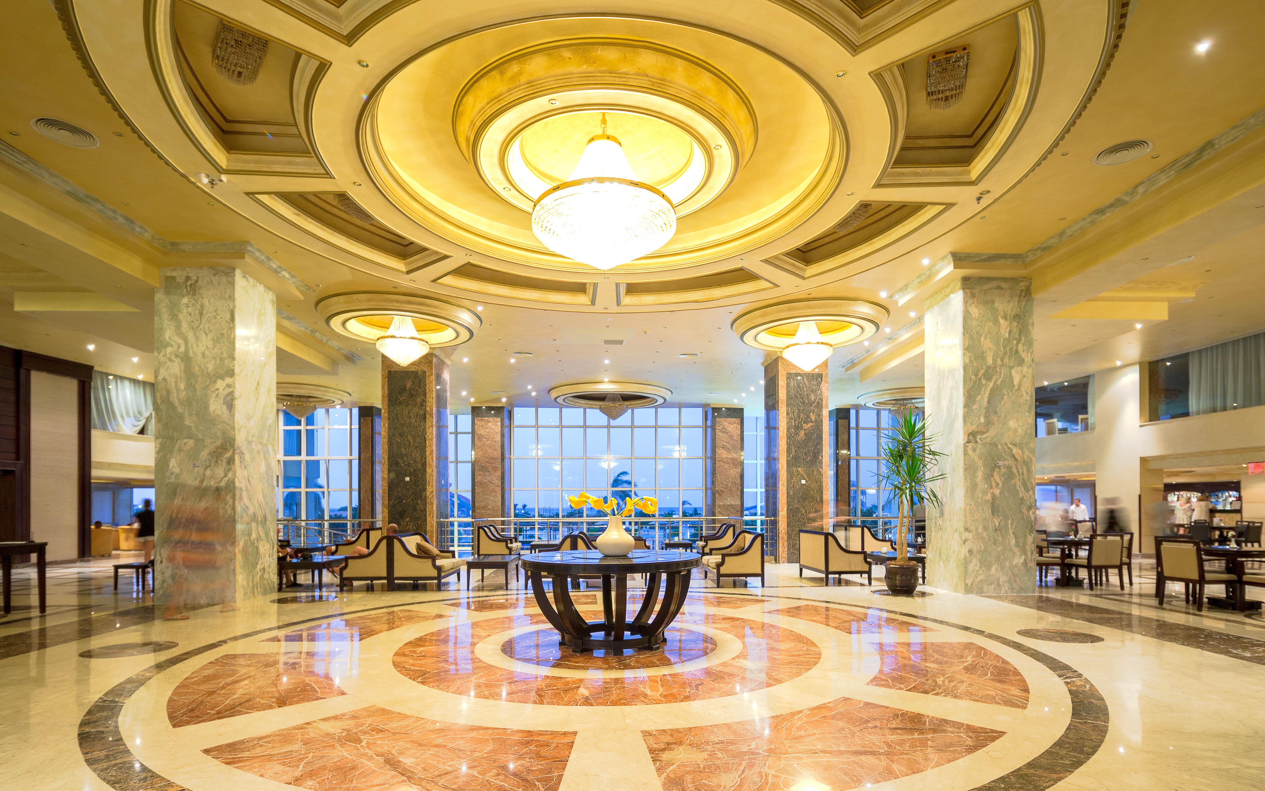 Resort Hawaii Caesar Palace Aqua Park - Families And Couples Only Hurgada