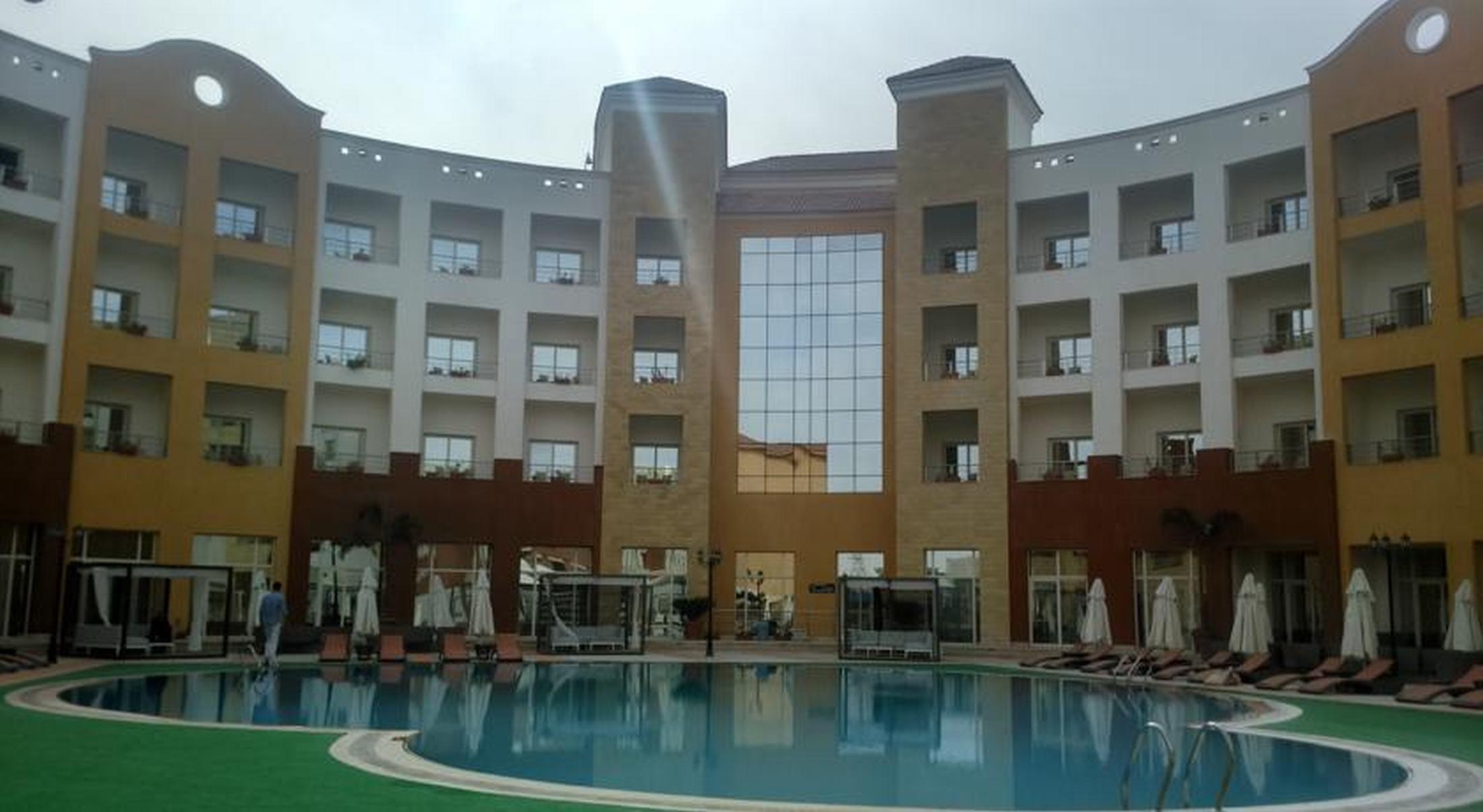 Hotel Tolip Family Park 5*