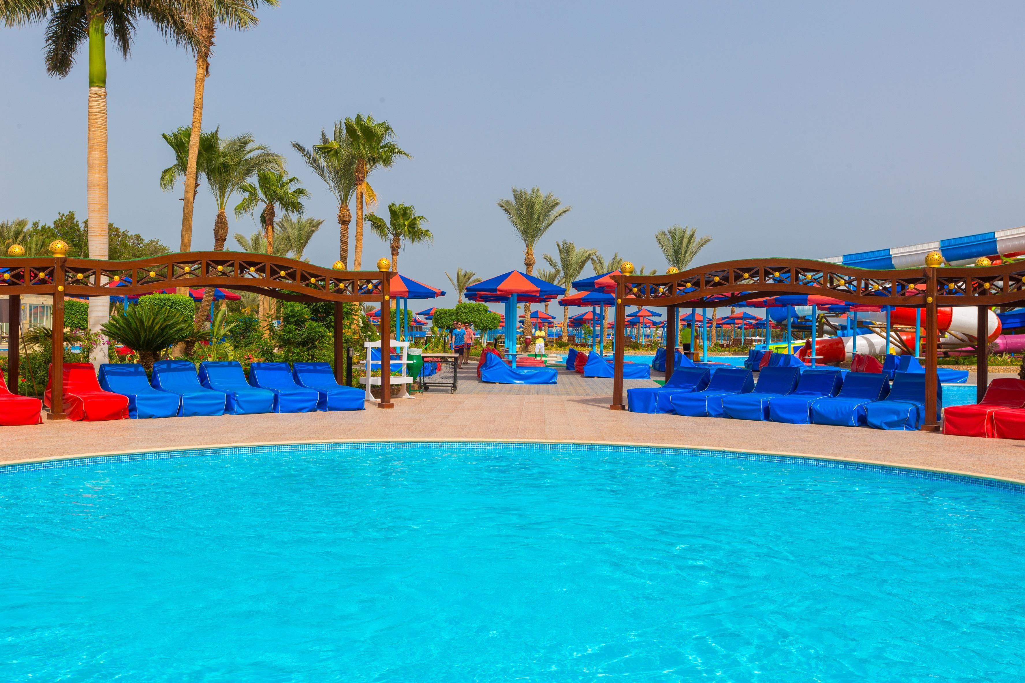 Complex Sunrise Aqua Joy Hurghada