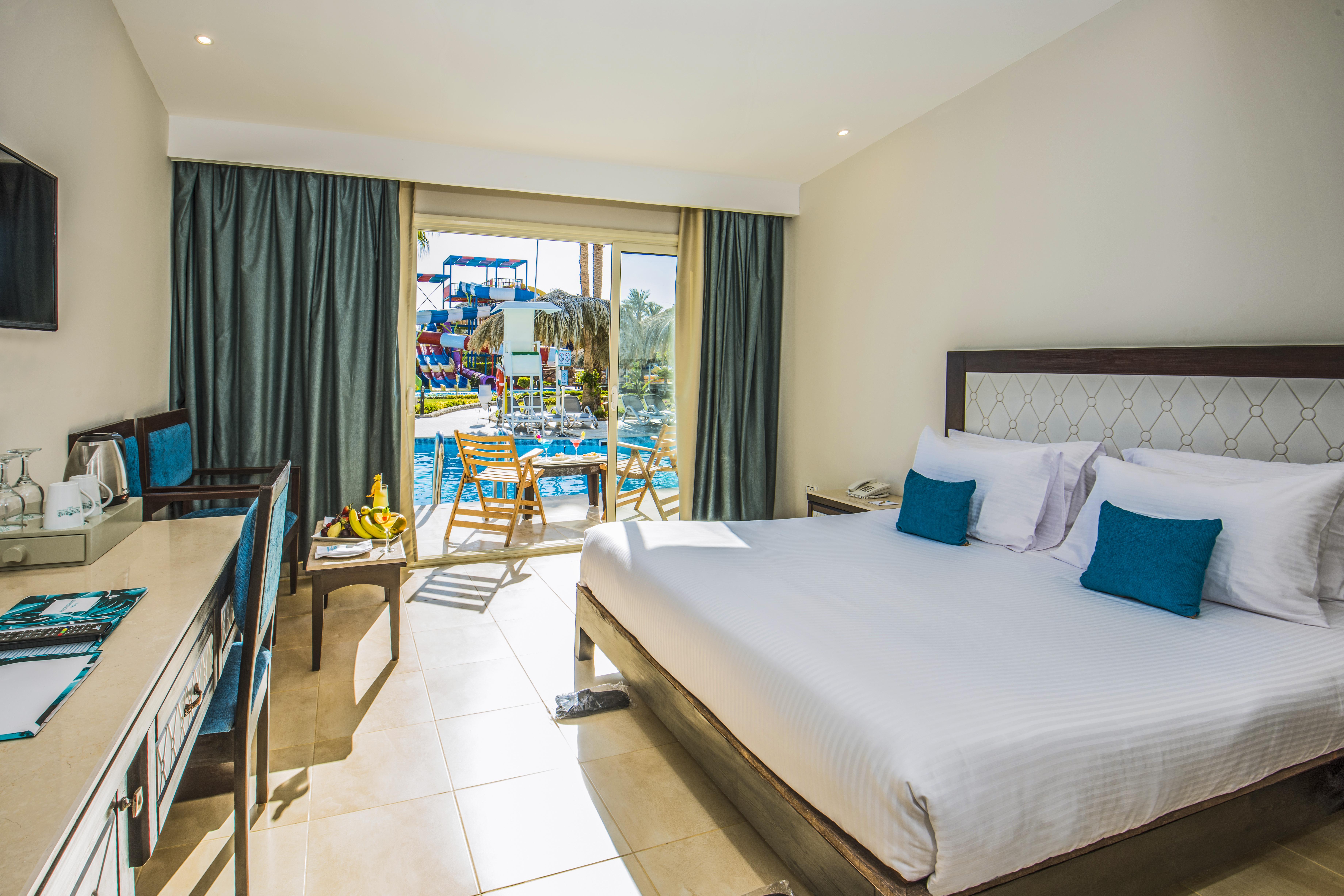 Complex Sunrise Aqua Joy 4*