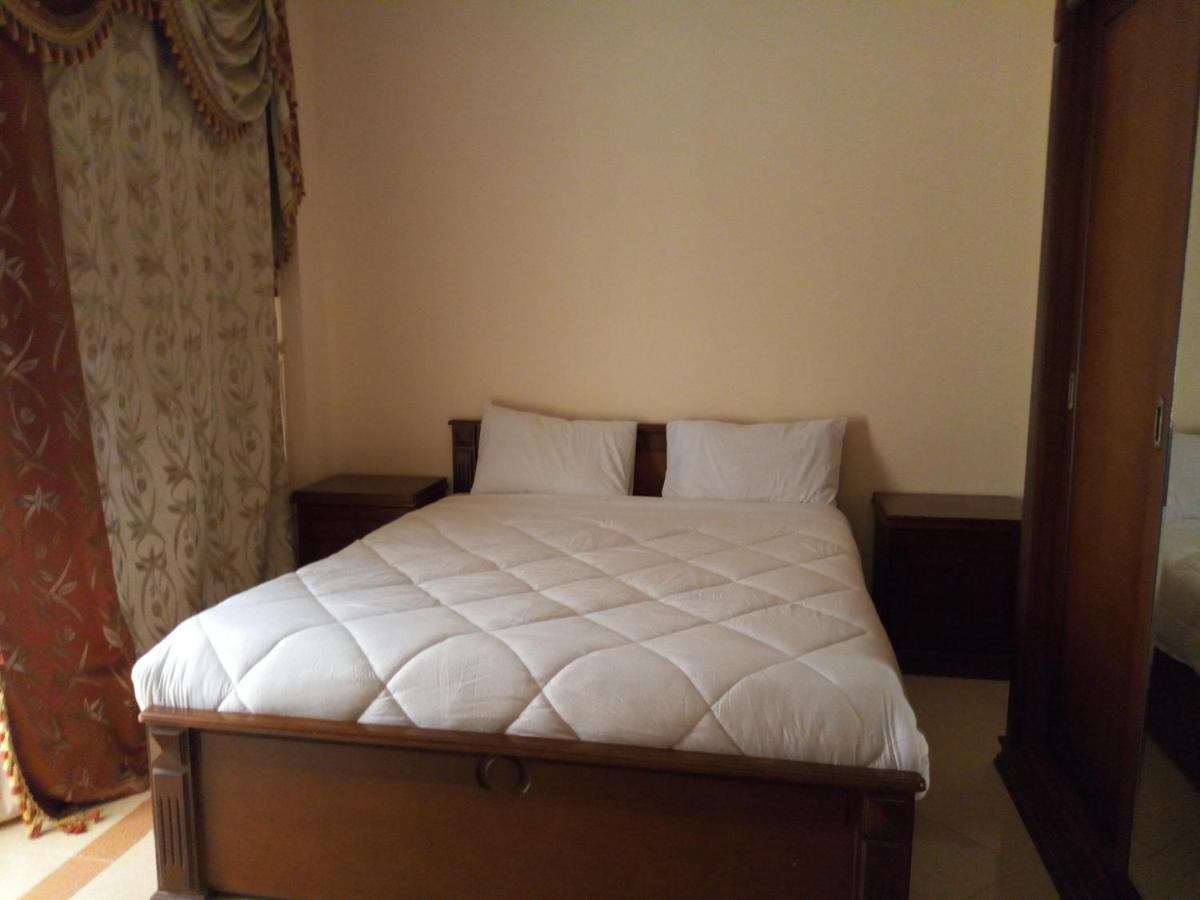 Mousa Coast & Apartament *