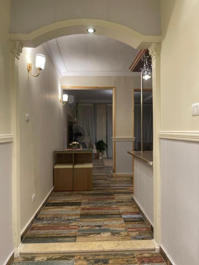 Alexander House Apartment *