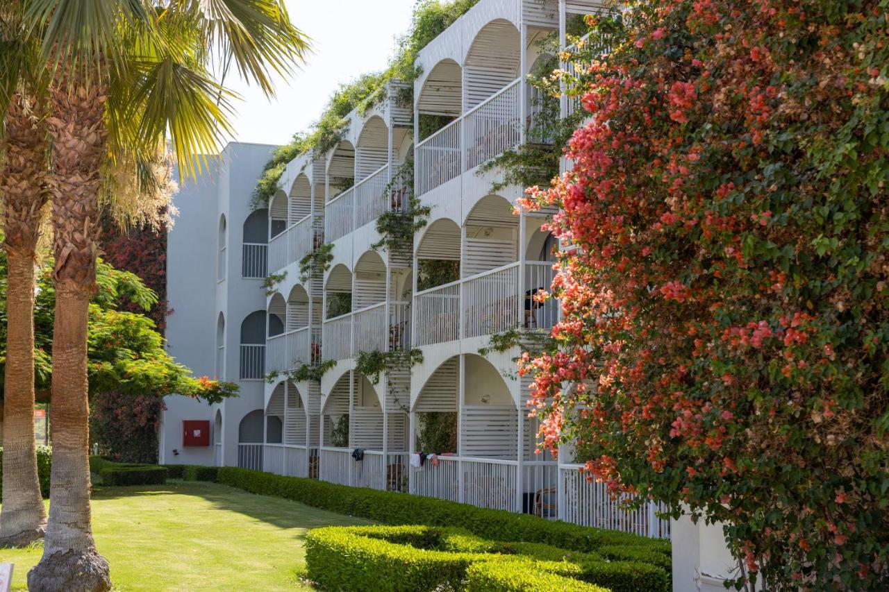 Resort Desert Rose 5*