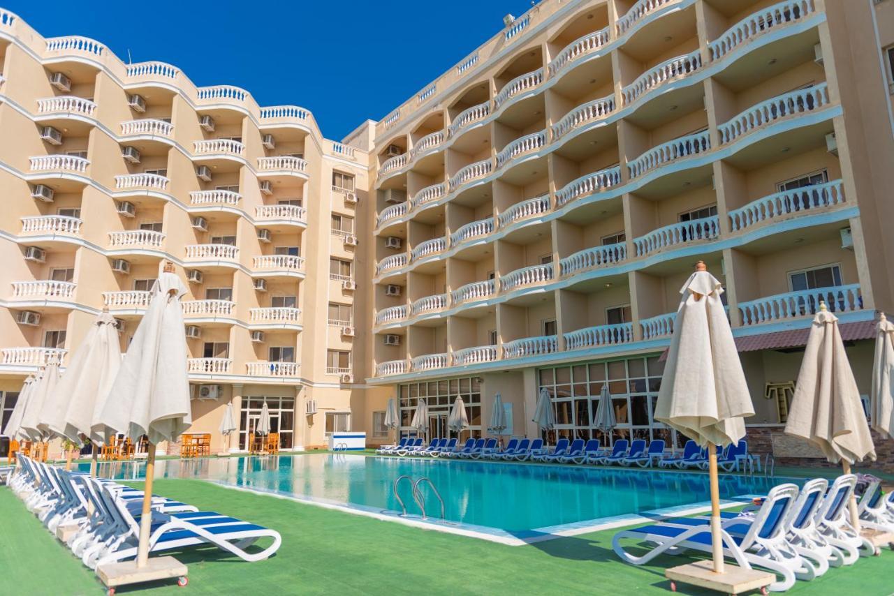 Tolip Family Club Borg El Arab Hotel
