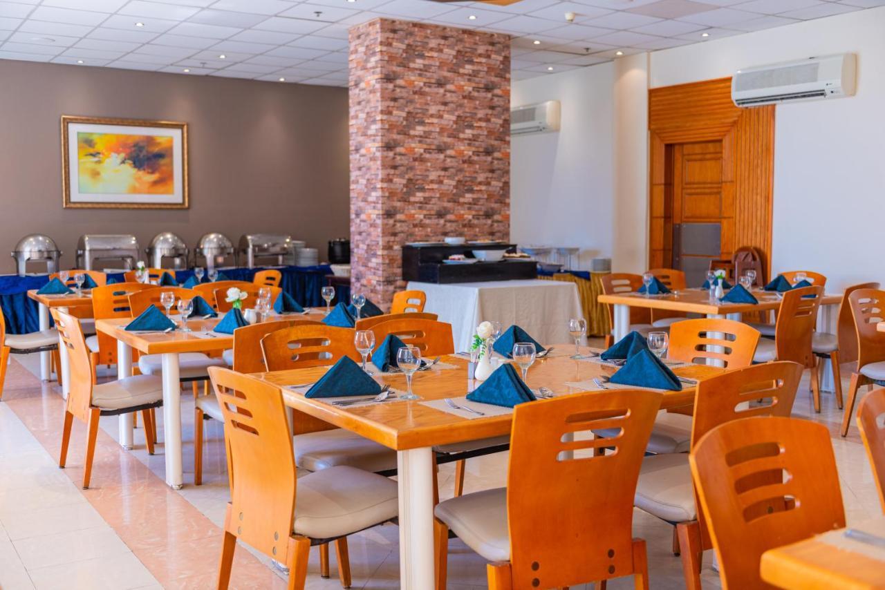 Tolip Family Club Borg El Arab Hotel