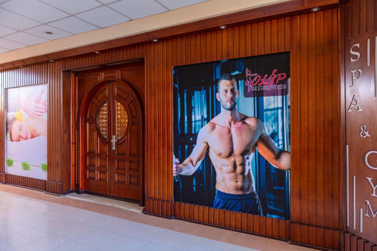 Hotel Tolip Family Club Borg El Arab 5*