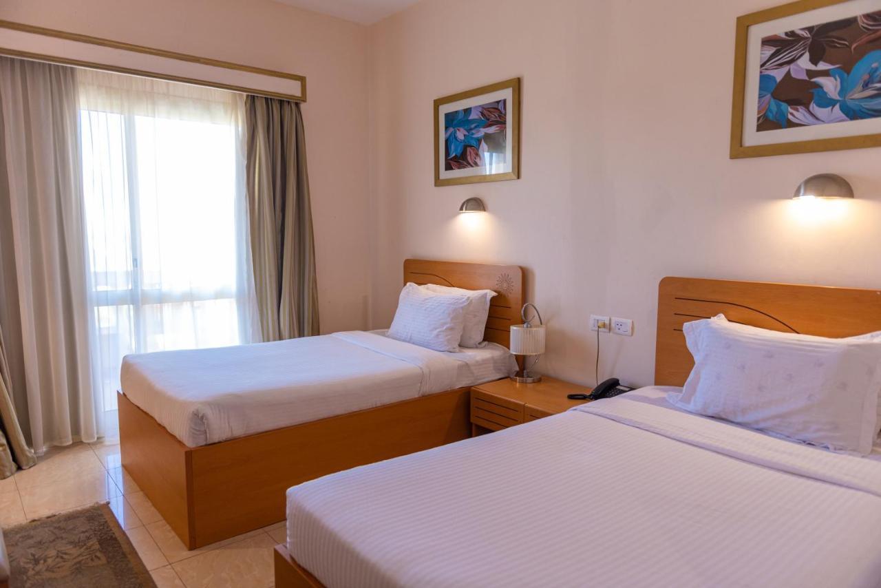 Tolip Family Club Borg El Arab 5*