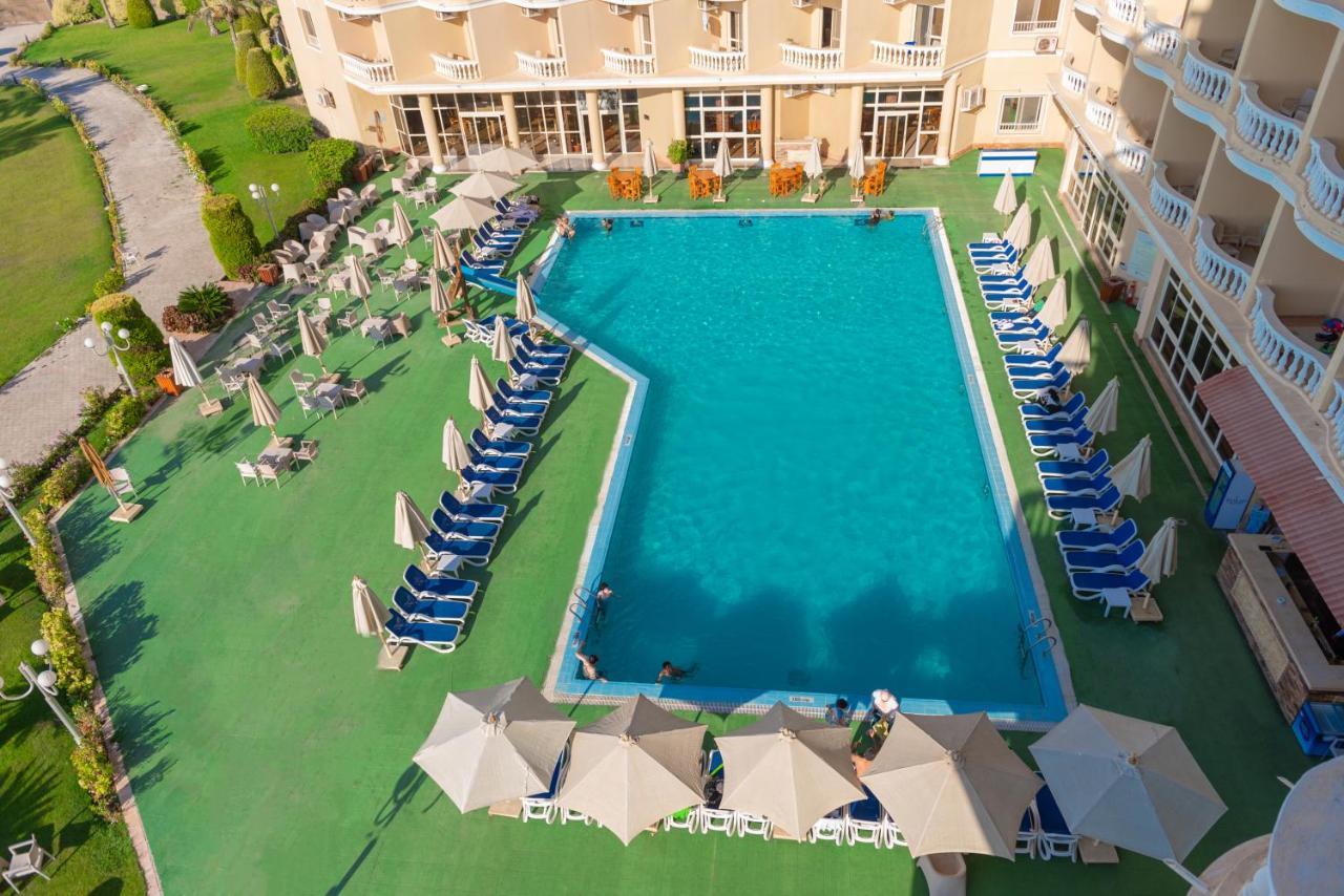 Hotel Tolip Family Club Borg El Arab King Mariout